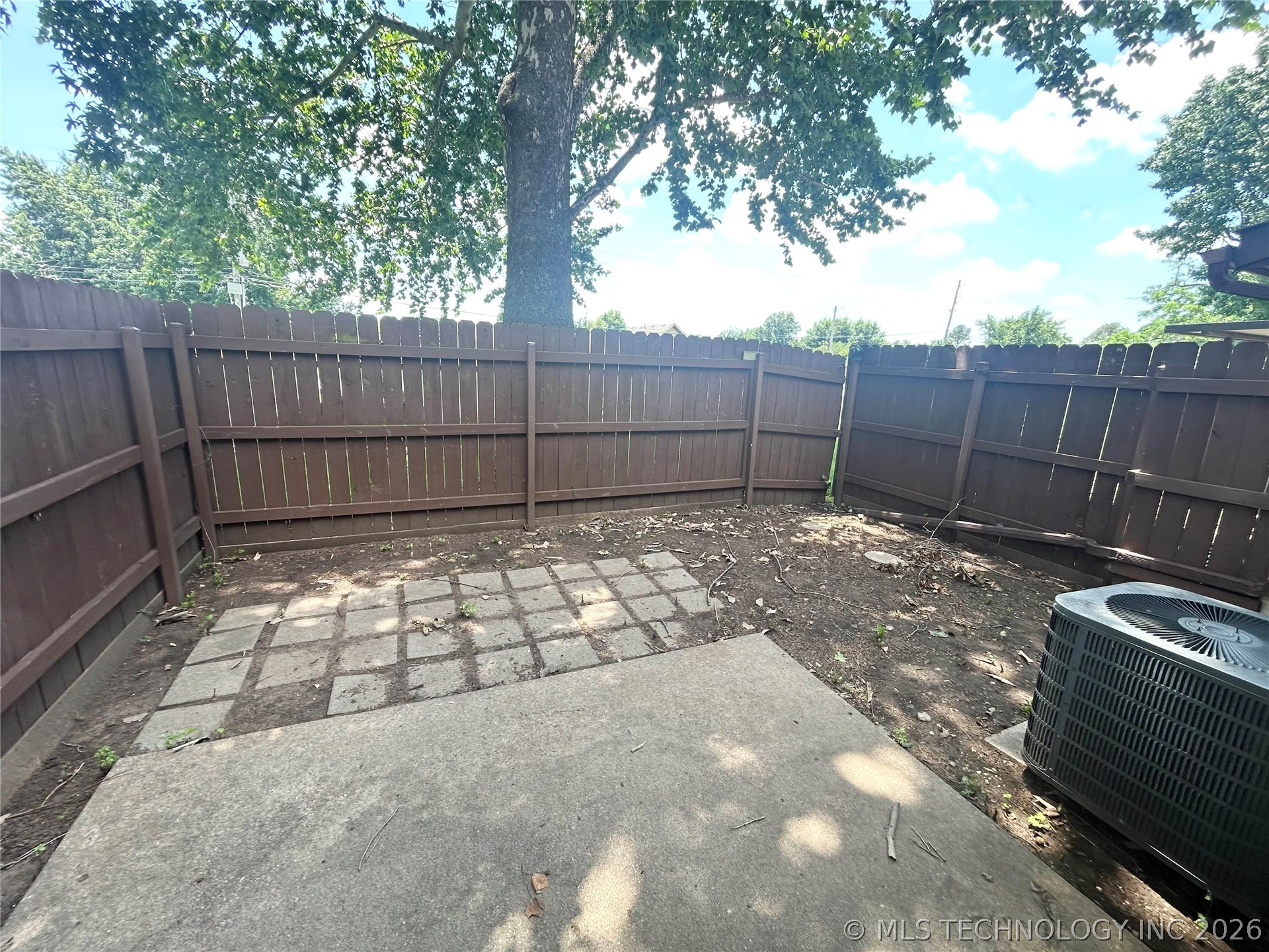 13236 E 30th Place C Property Photo 16