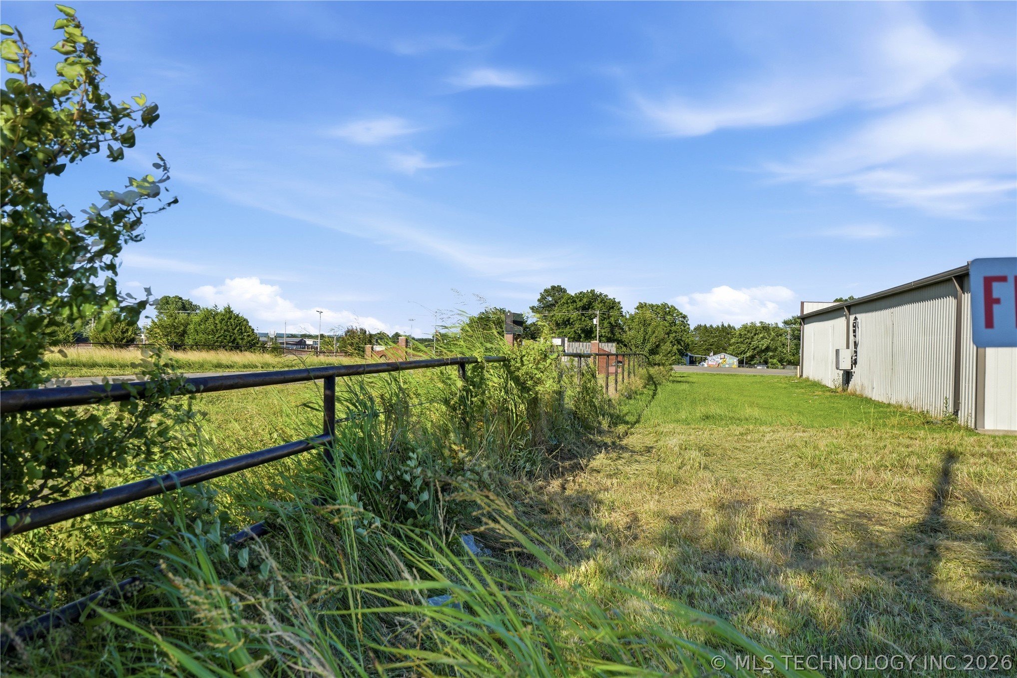 1100 Knapp Avenue Property Photo 27