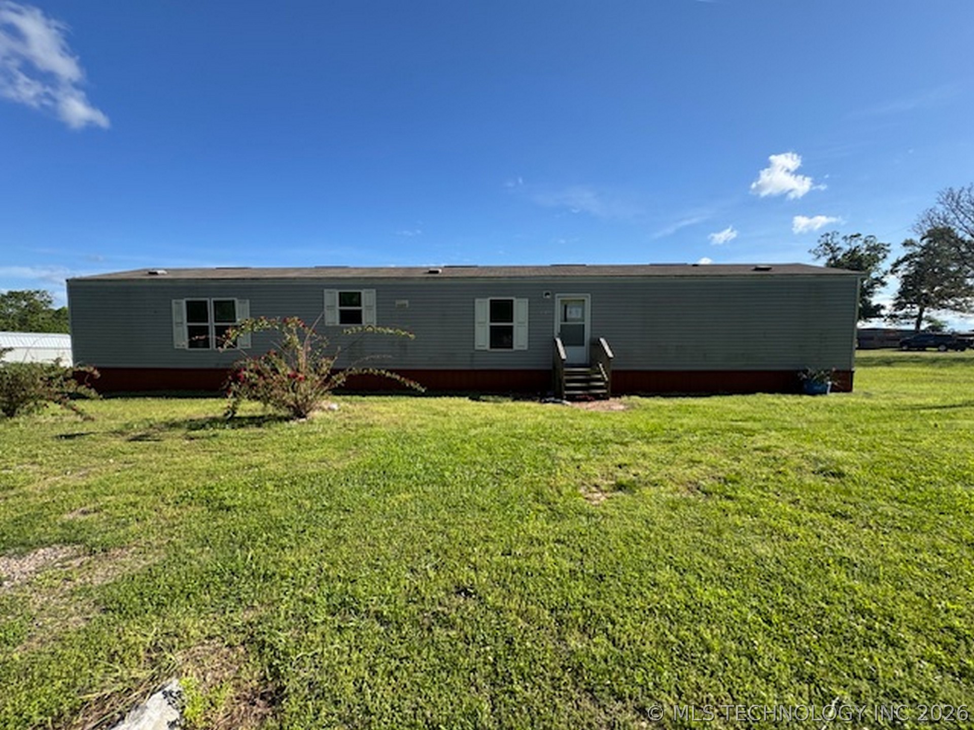 461388 E 830 Road Property Photo 1