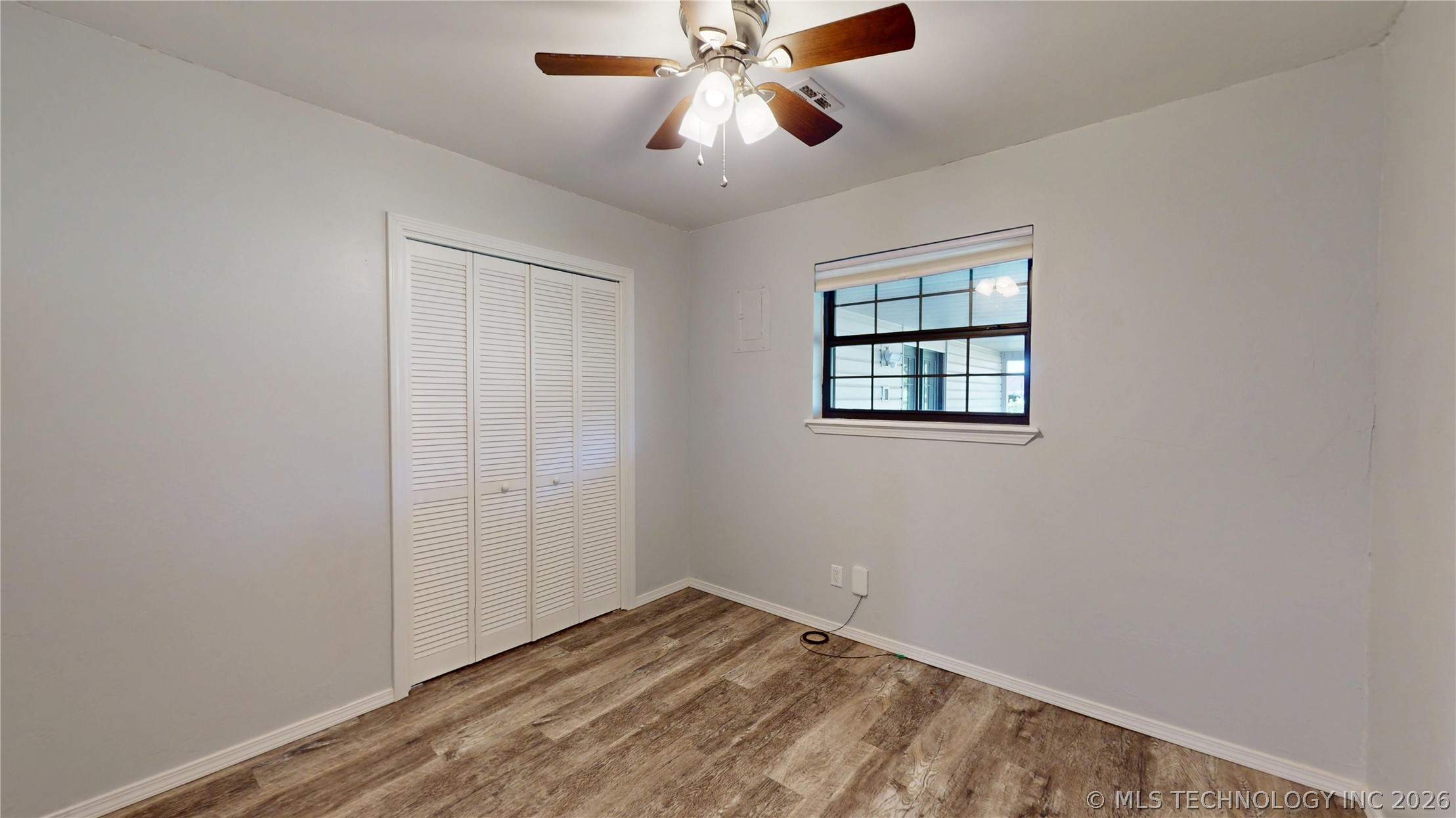 4403 N Chapman Property Photo 13