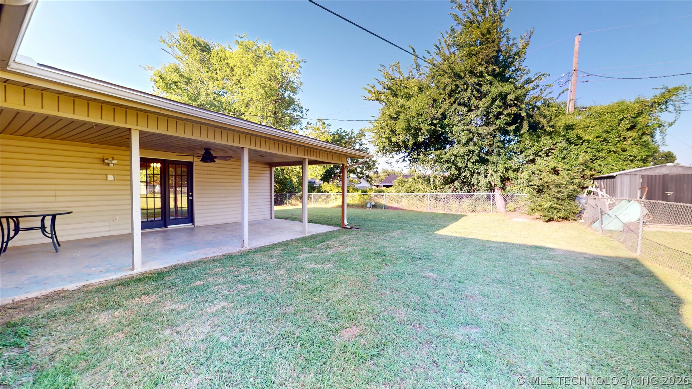 4403 N Chapman Property Photo 21