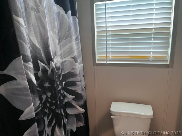 9520 Hwy 70 A Property Photo 16