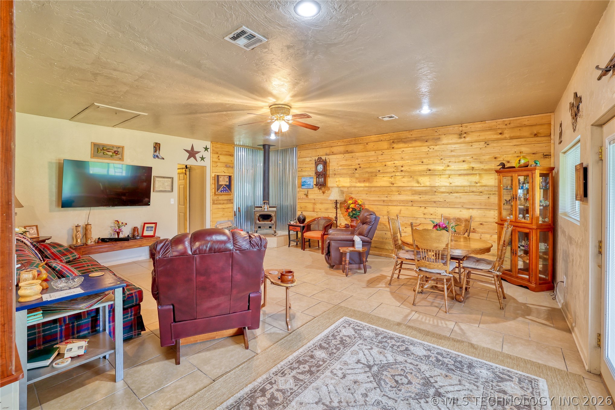 239 Five Tribes Drive Property Photo 10