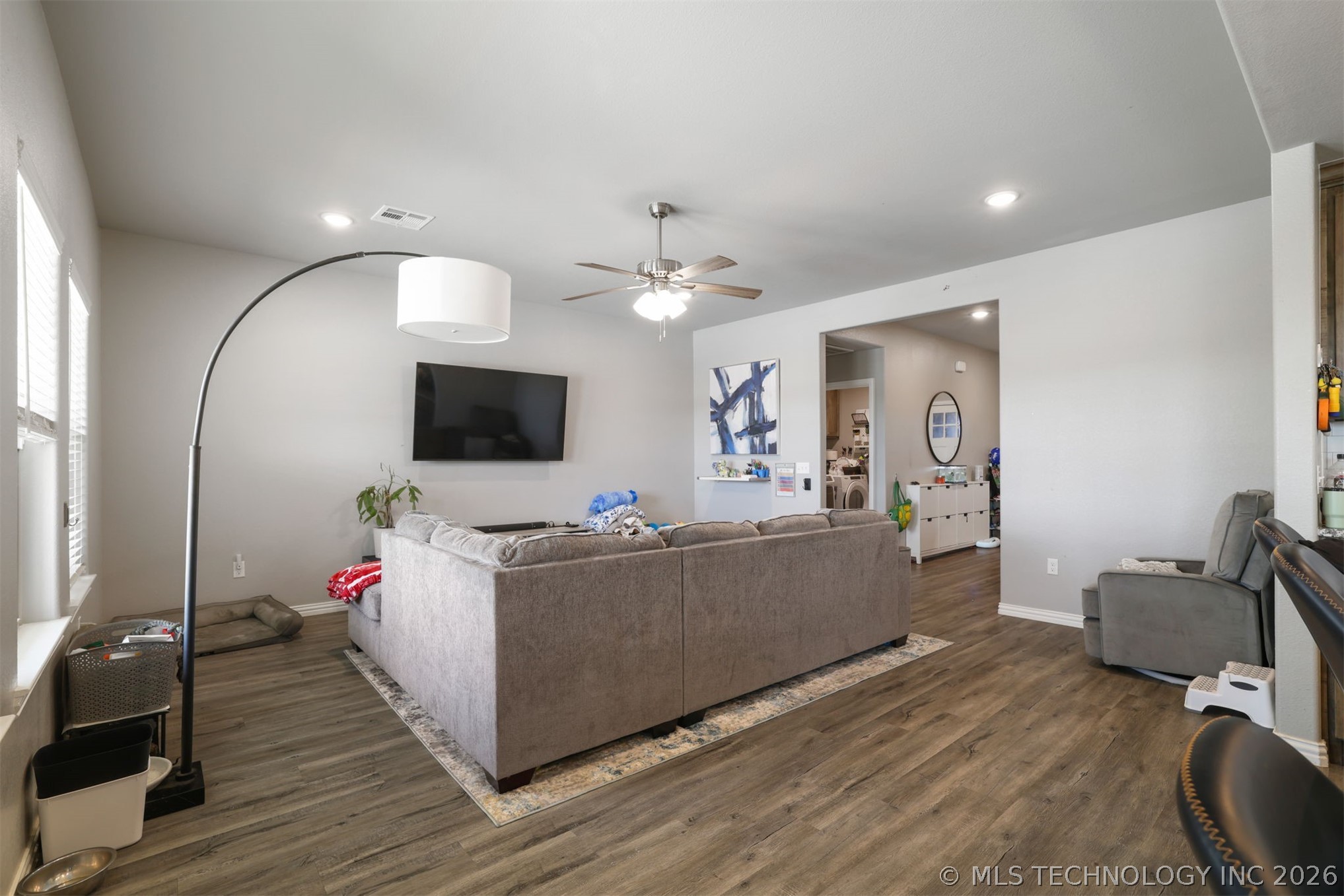 571 Lake Meadow Loop Property Photo 4