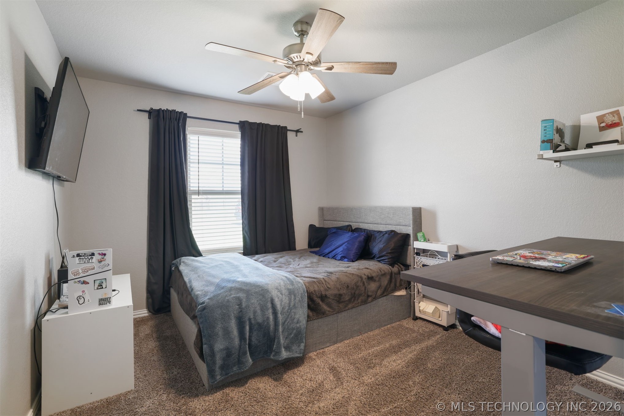 571 Lake Meadow Loop Property Photo 8