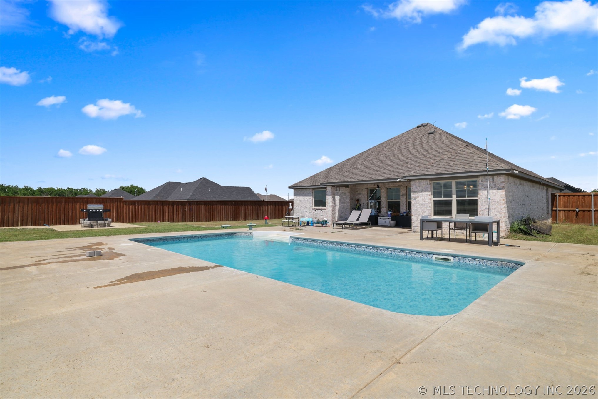 571 Lake Meadow Loop Property Photo 22
