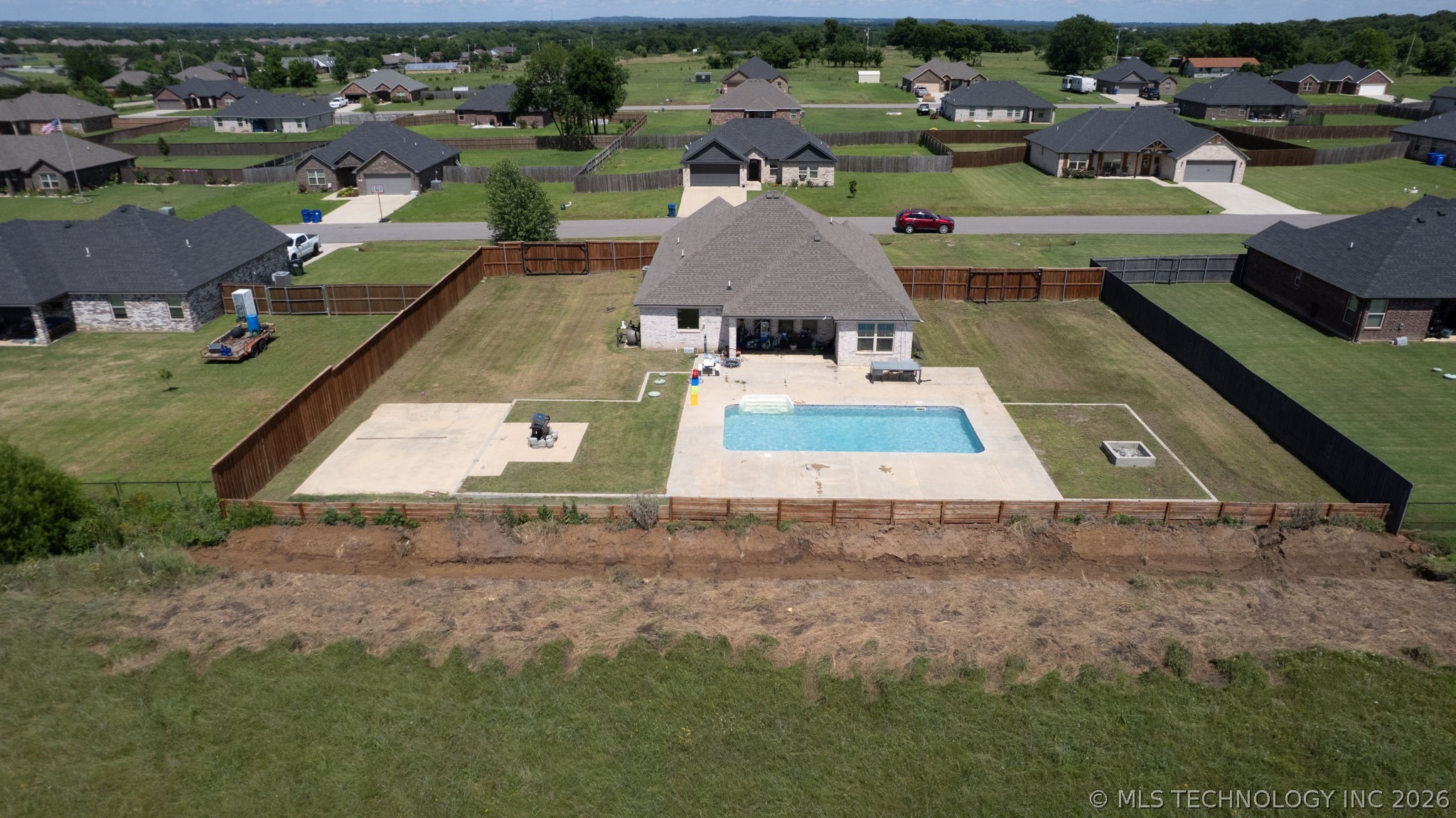 571 Lake Meadow Loop Property Photo 30