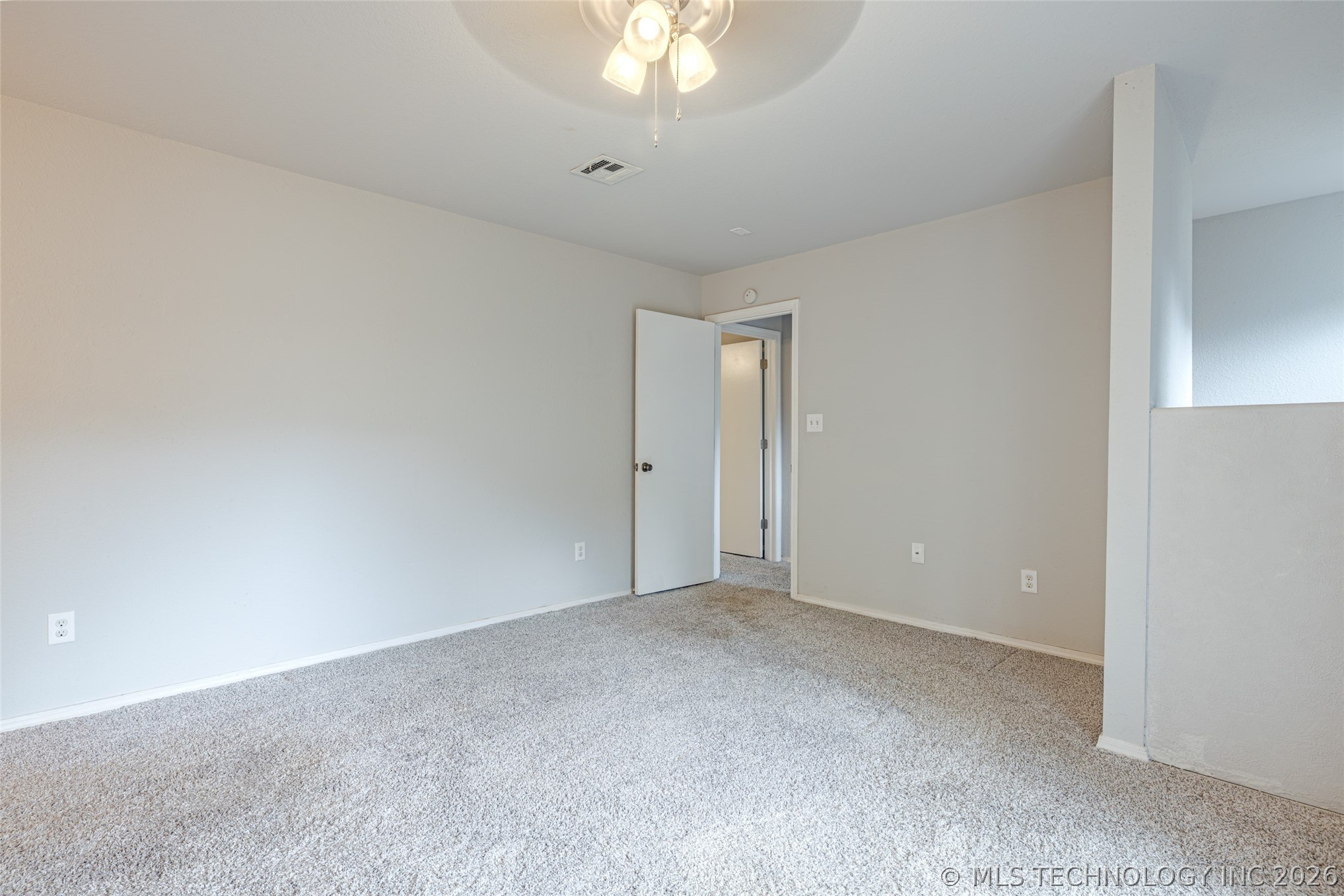 6504 S Memorial Drive 12e Property Photo 19