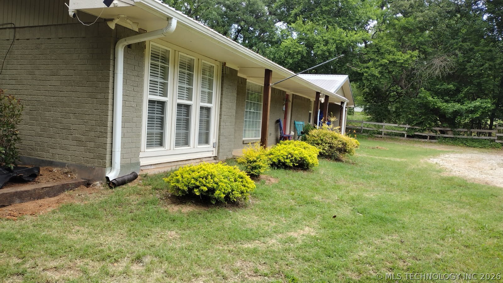 805 Harkey Property Photo 1