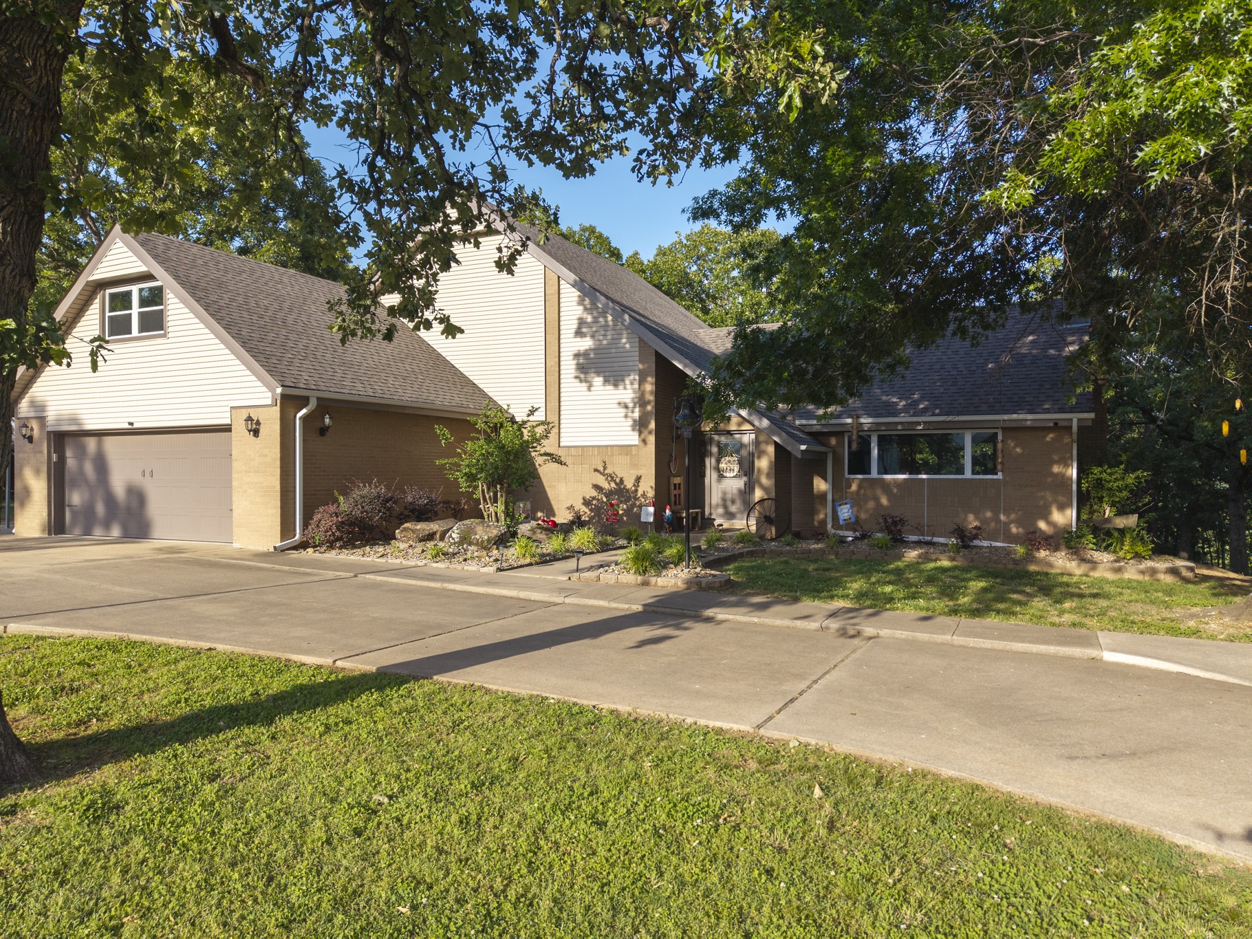 102 Kidd Lane Property Photo 2