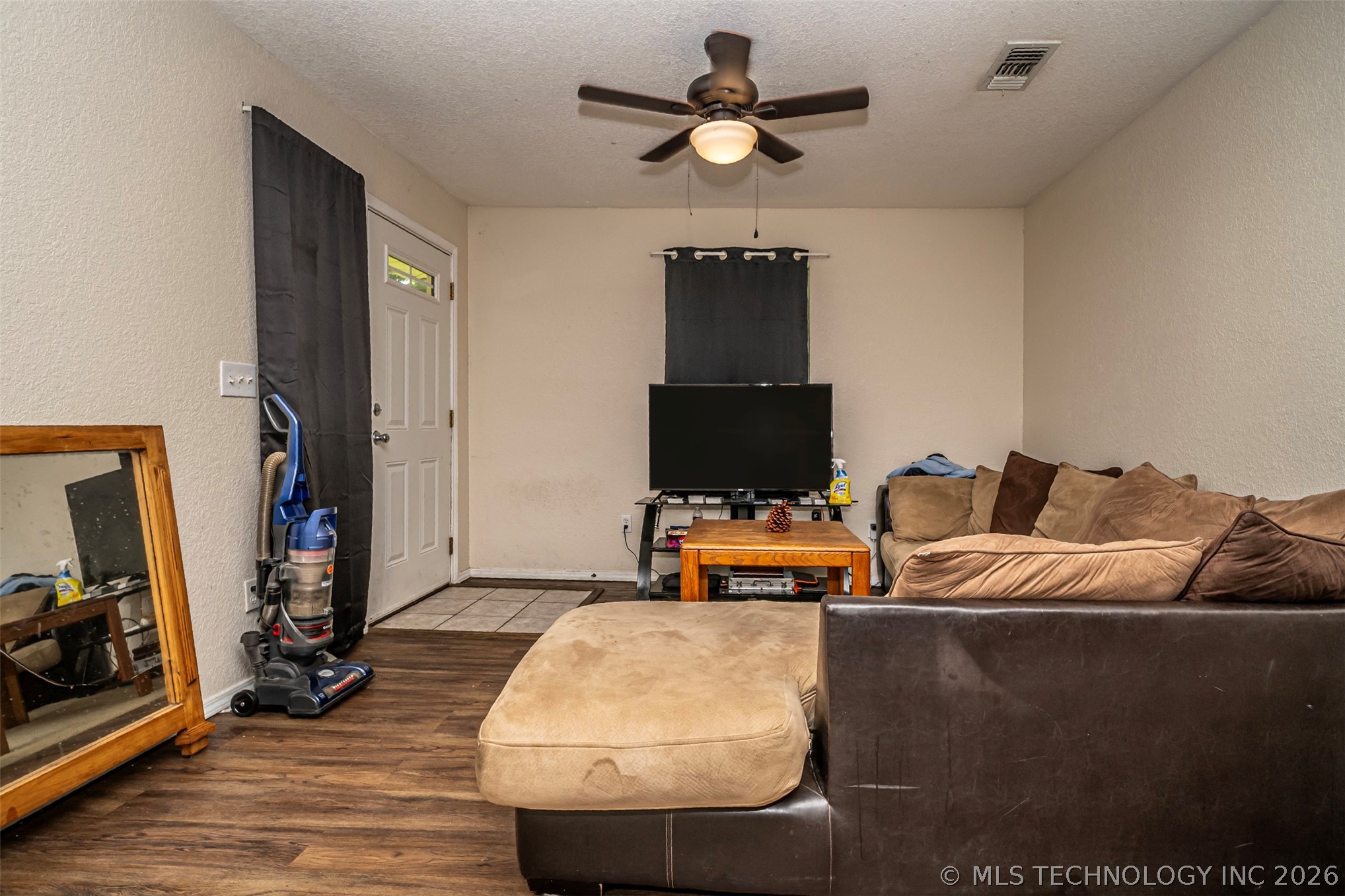 204 S 11th Property Photo 7