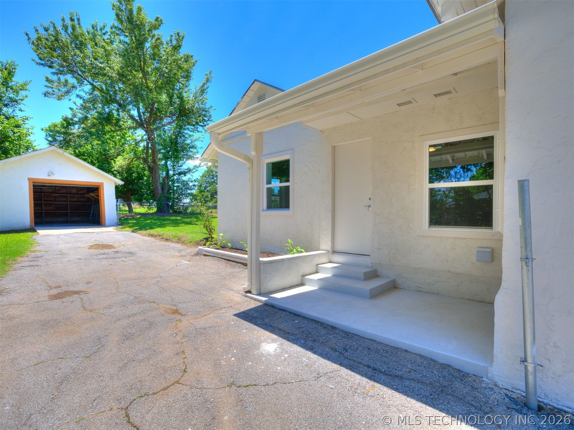 3130 W 58th Street Property Photo 45