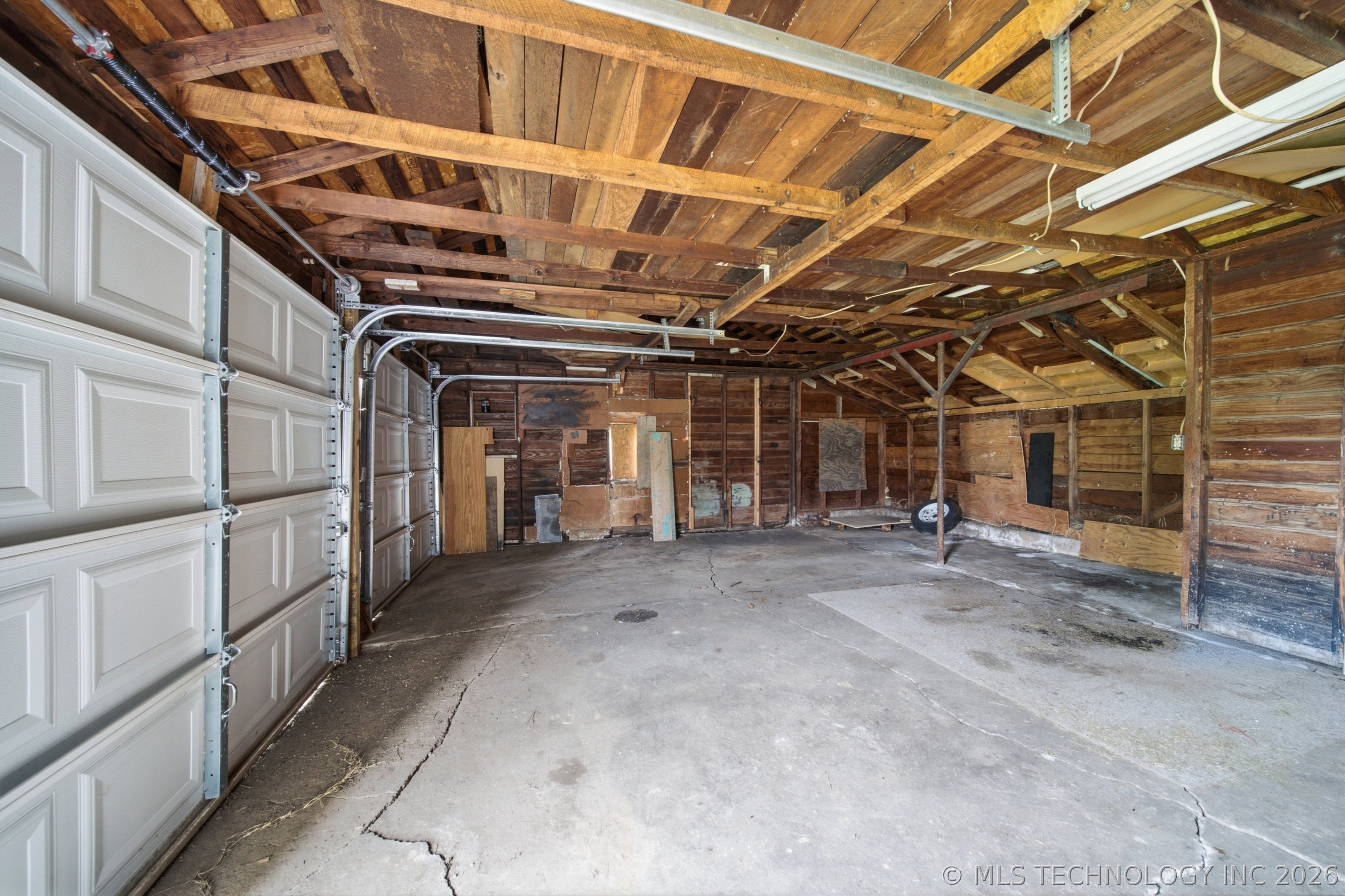 2214 E 12th Place Property Photo 31