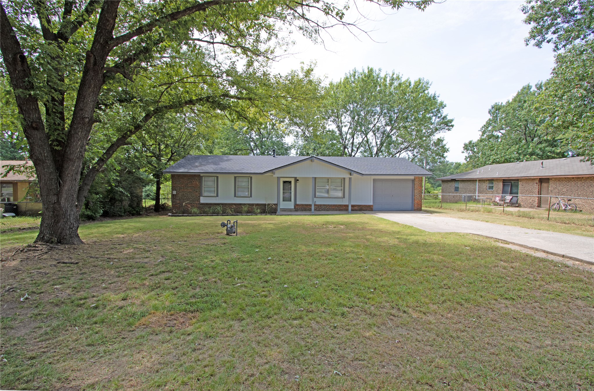 1004 Ne 9th Street Property Photo 4