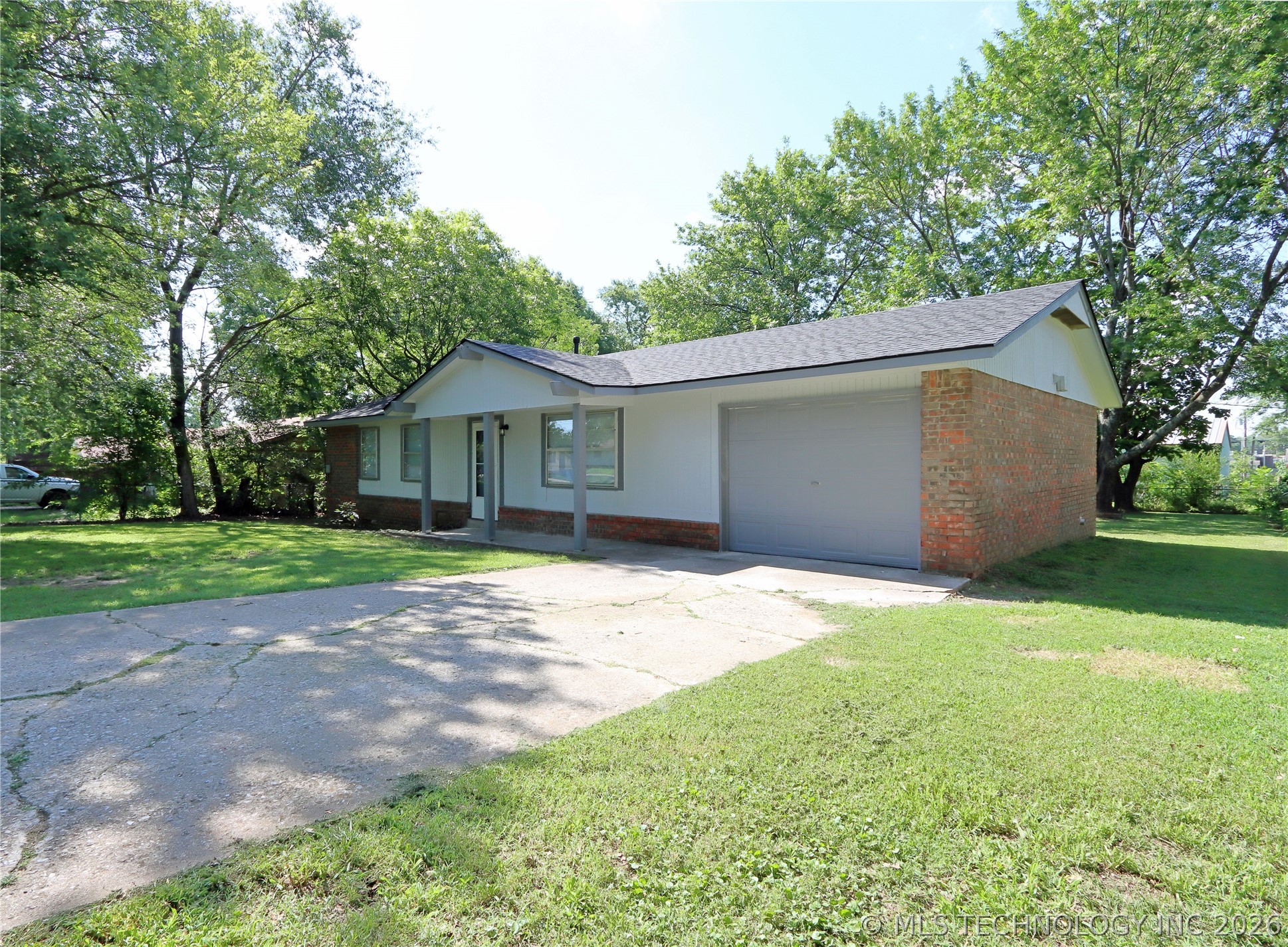 1004 Ne 9th Street Property Photo 7