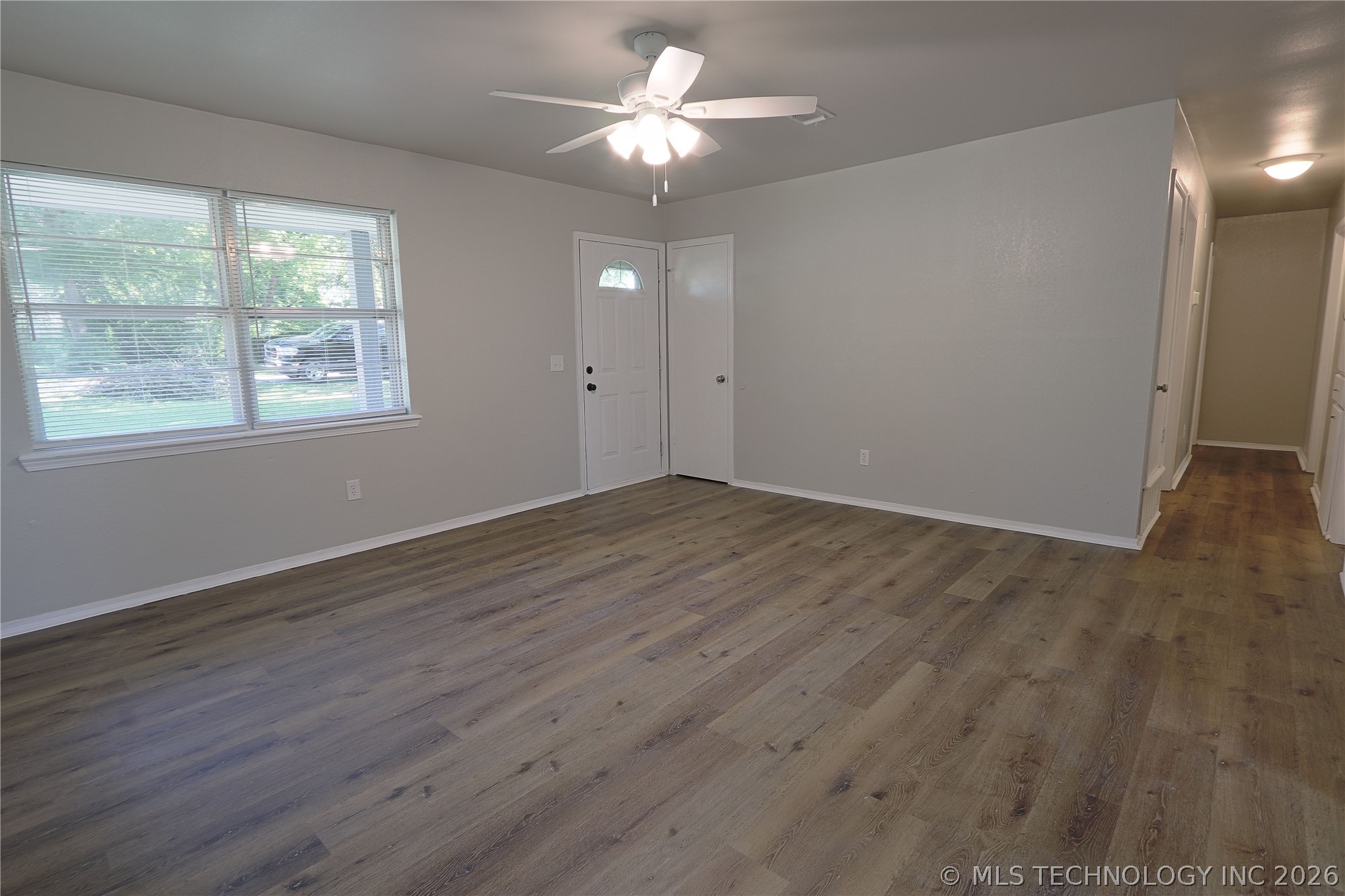 1004 Ne 9th Street Property Photo 8