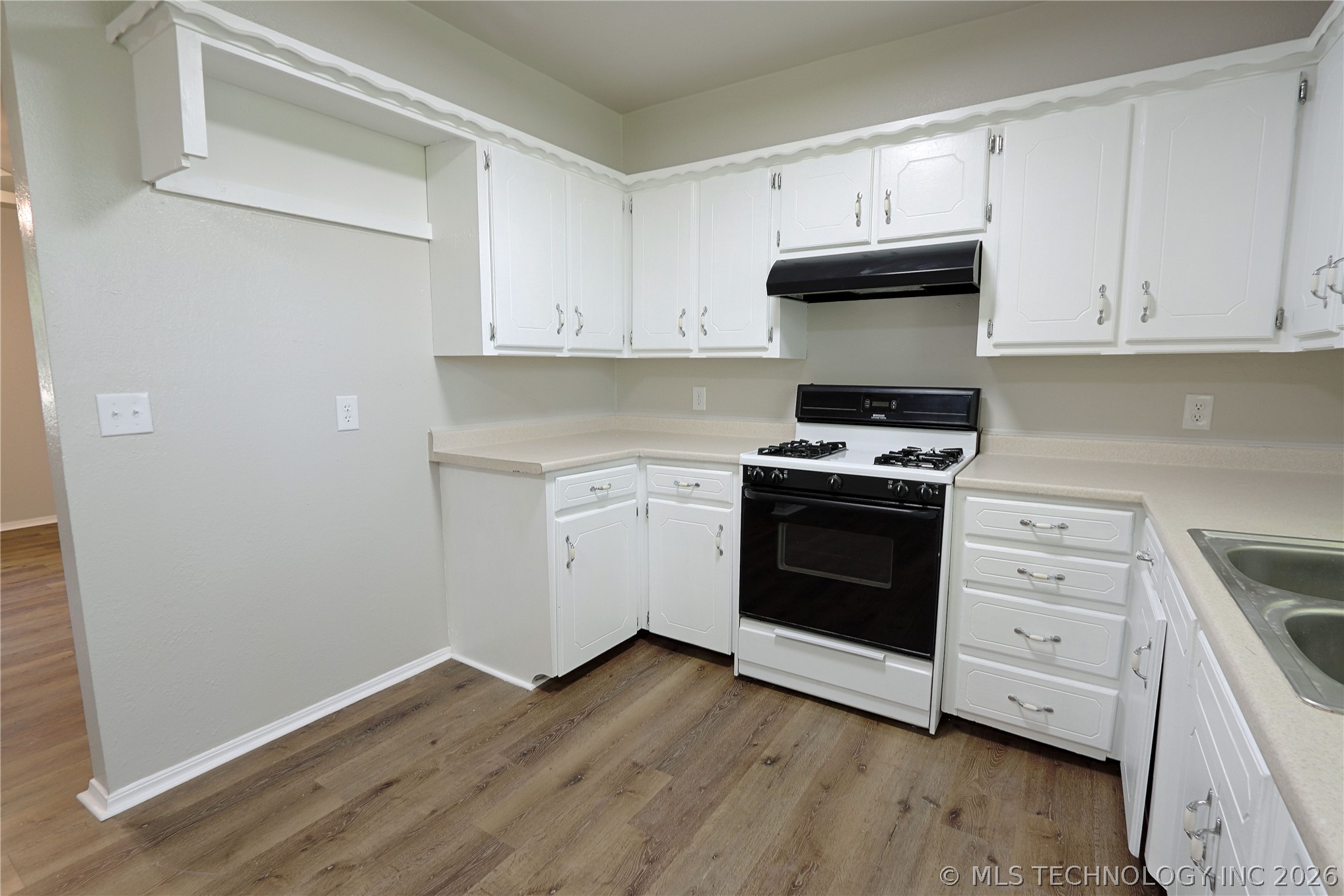 1004 Ne 9th Street Property Photo 15