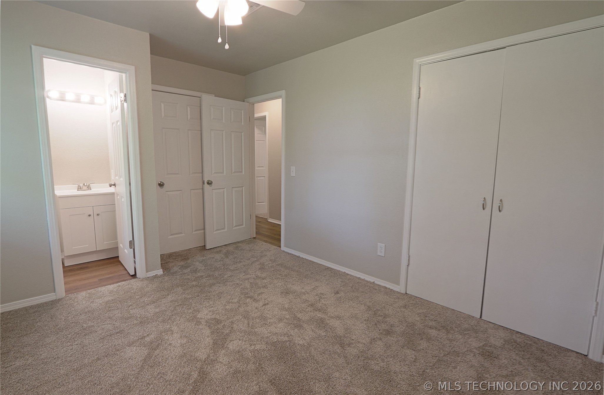 1004 Ne 9th Street Property Photo 25