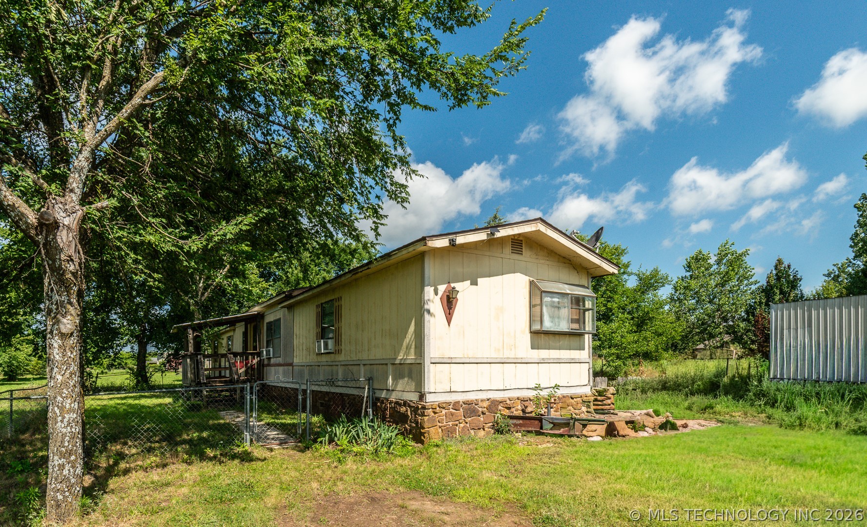 15615 Buchanan Road Property Photo 2