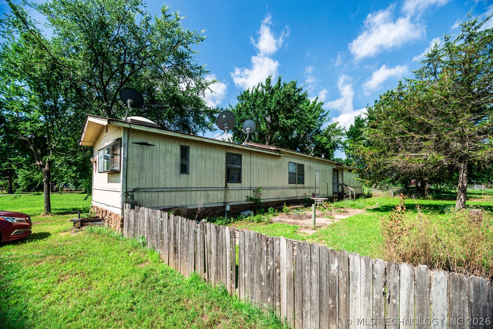 15615 Buchanan Road Property Photo 4