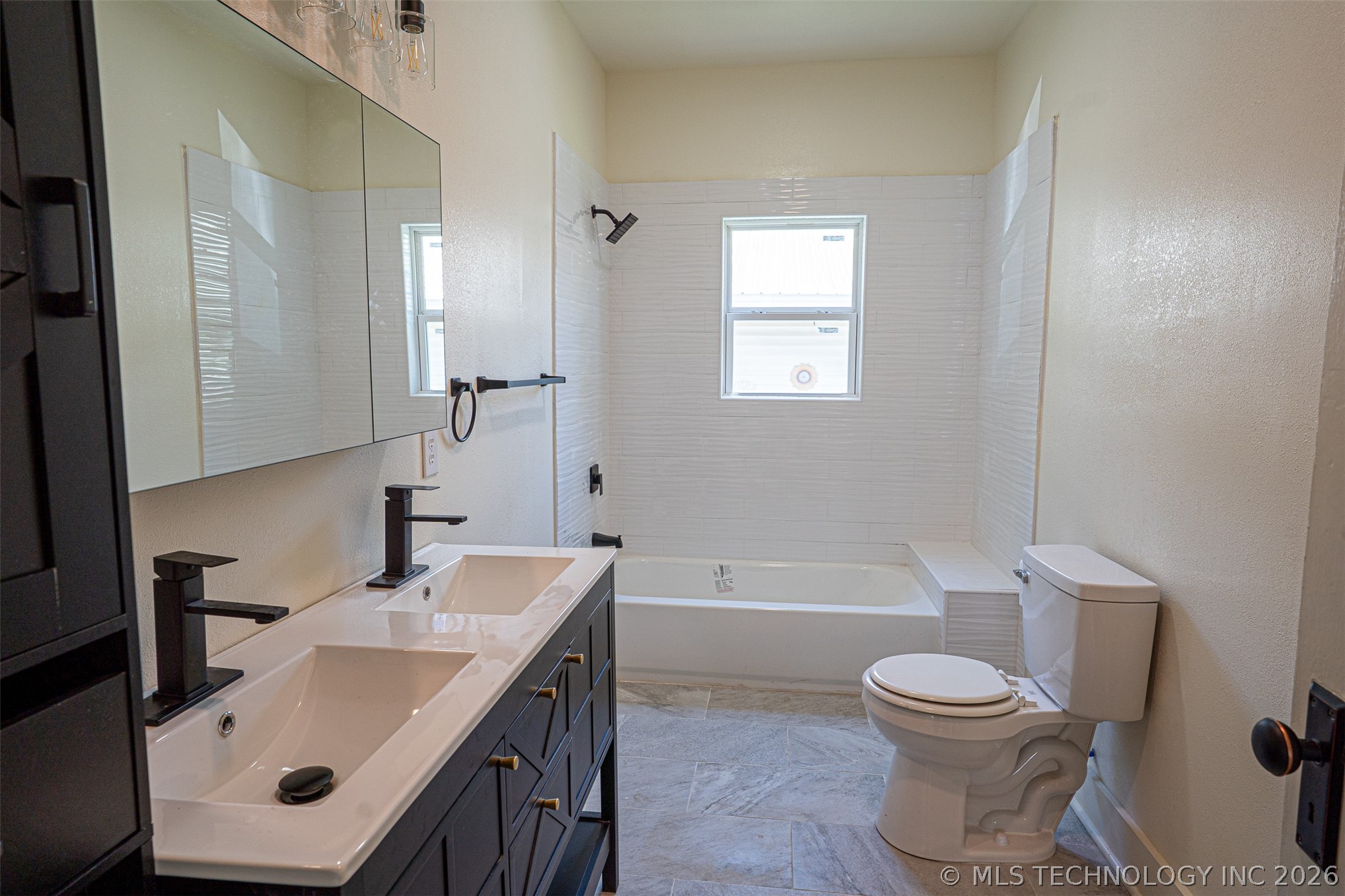 407 S 8th Property Photo 26