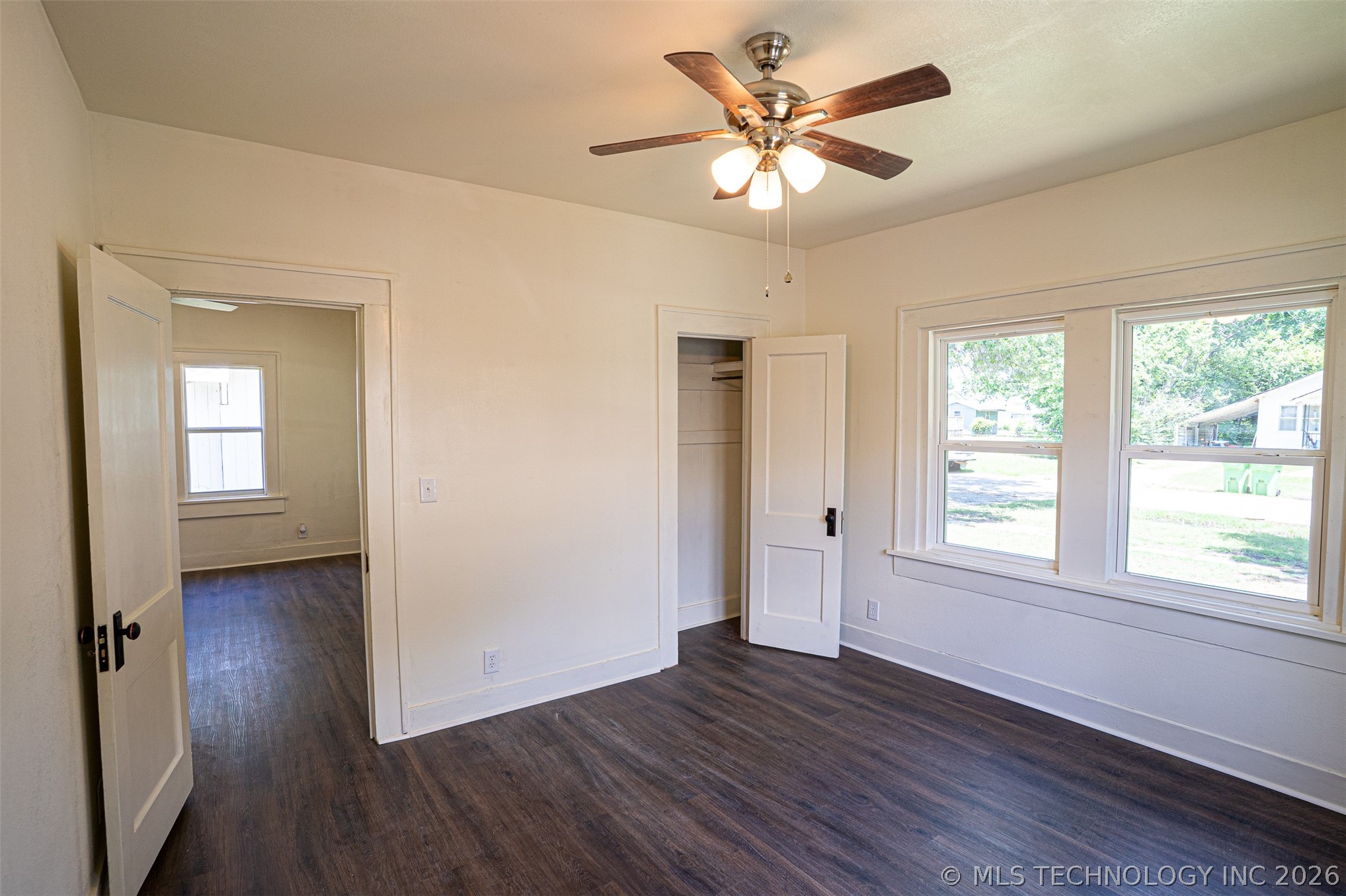 407 S 8th Property Photo 28