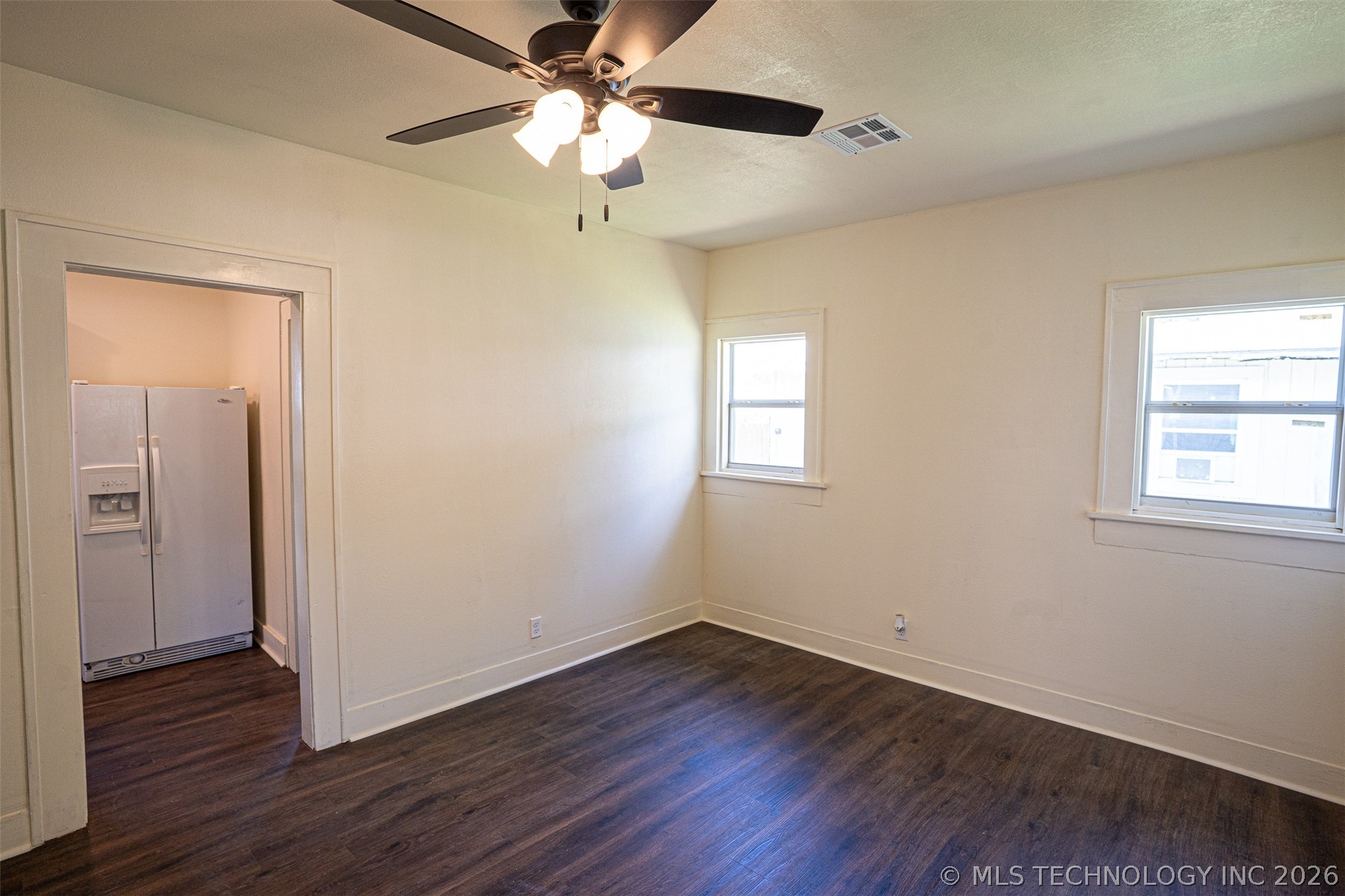 407 S 8th Property Photo 29