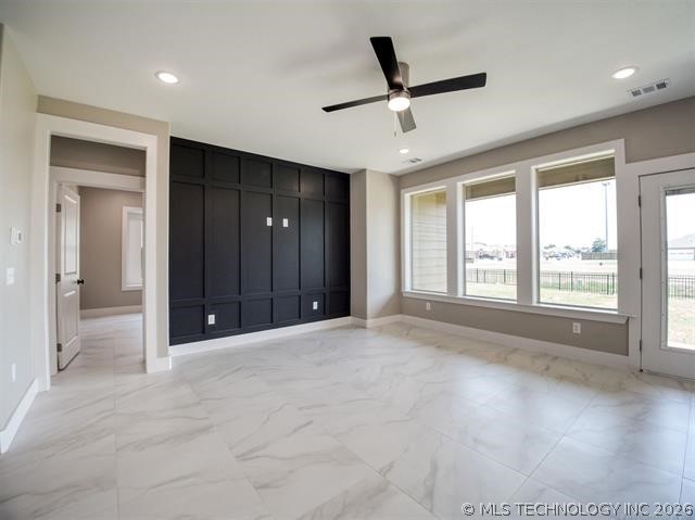 1194 Wild Indigo Circle Property Photo 4