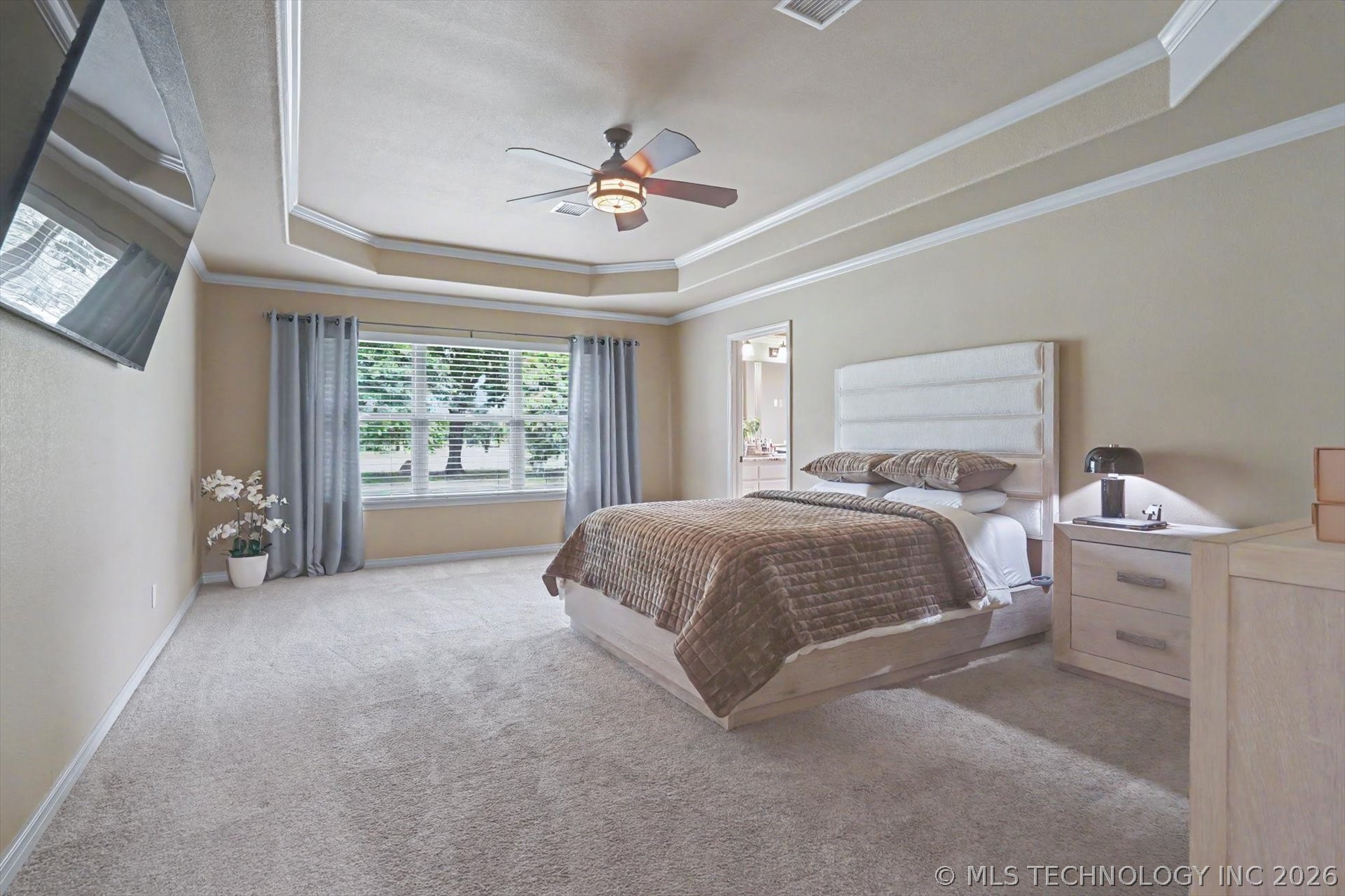 7818 N 144th Avenue E Property Photo 16