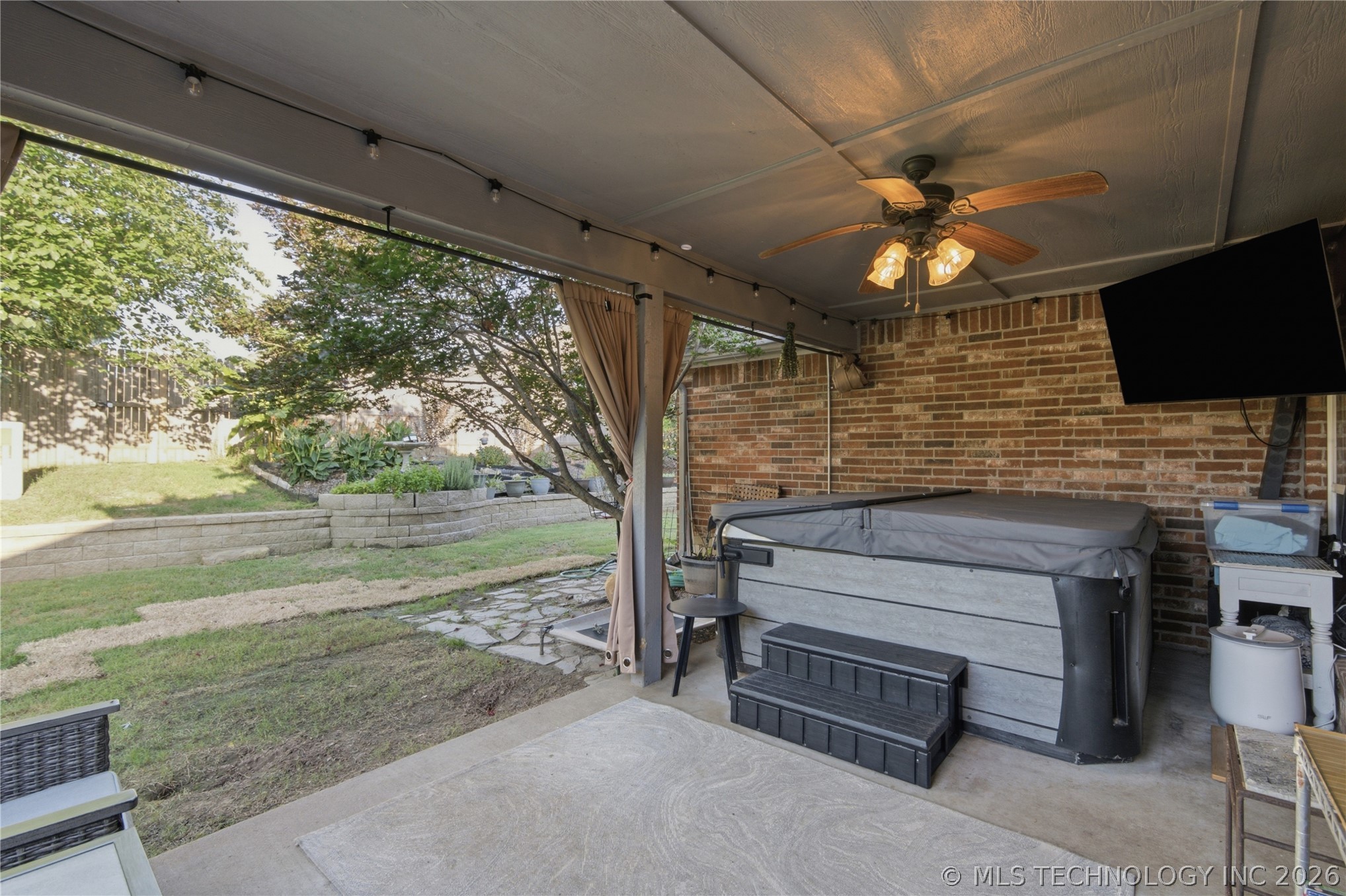 809 S 71st Street S Property Photo 23