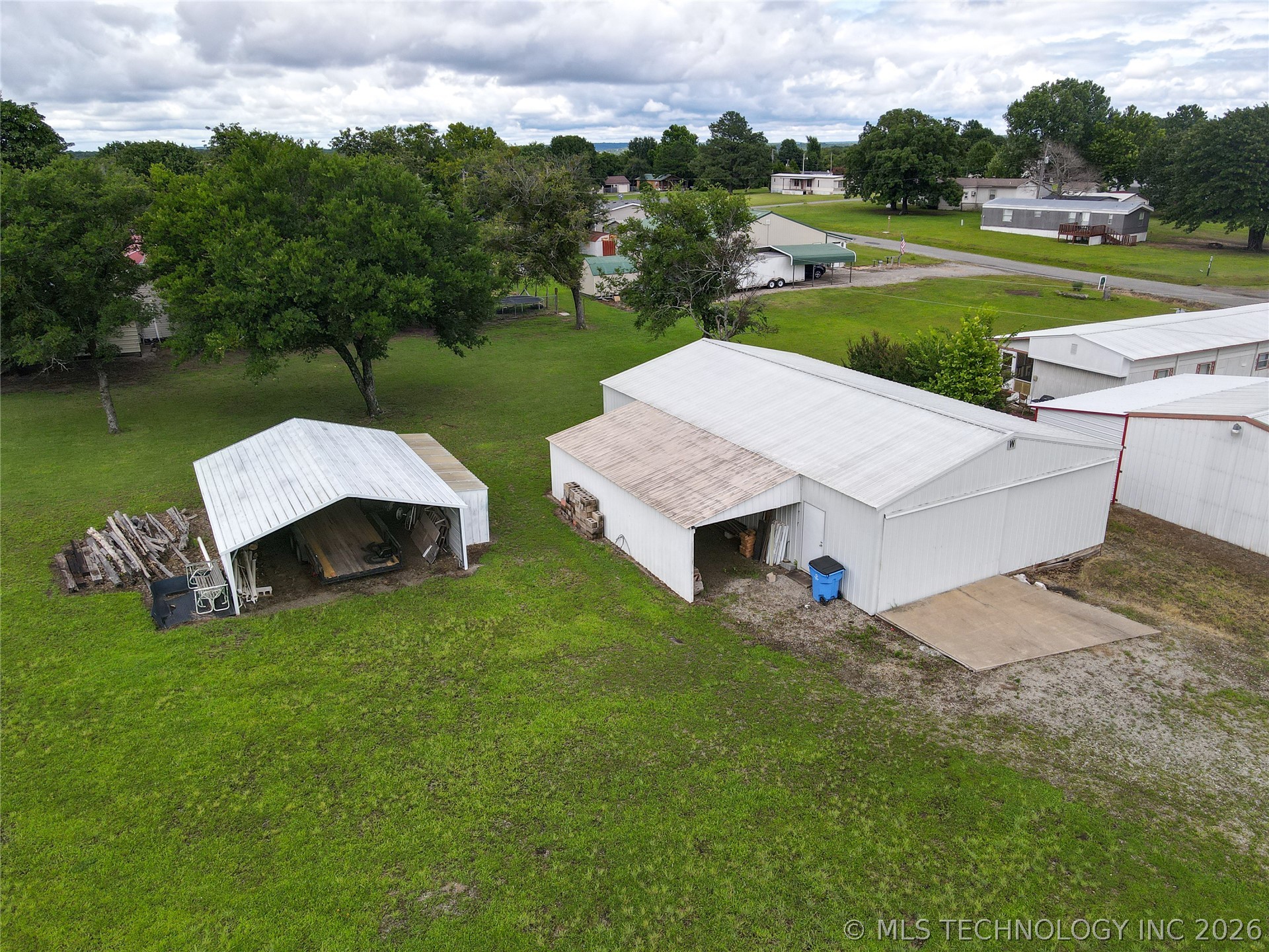 Apache Street Property Photo 4