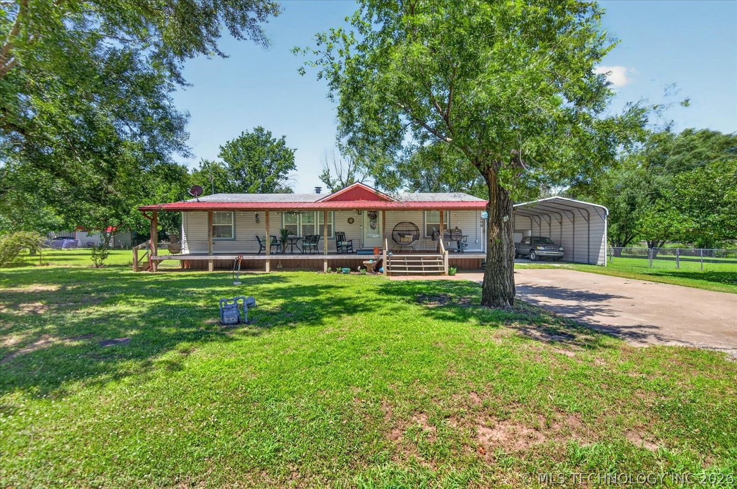 209 Willard Street Property Photo 1