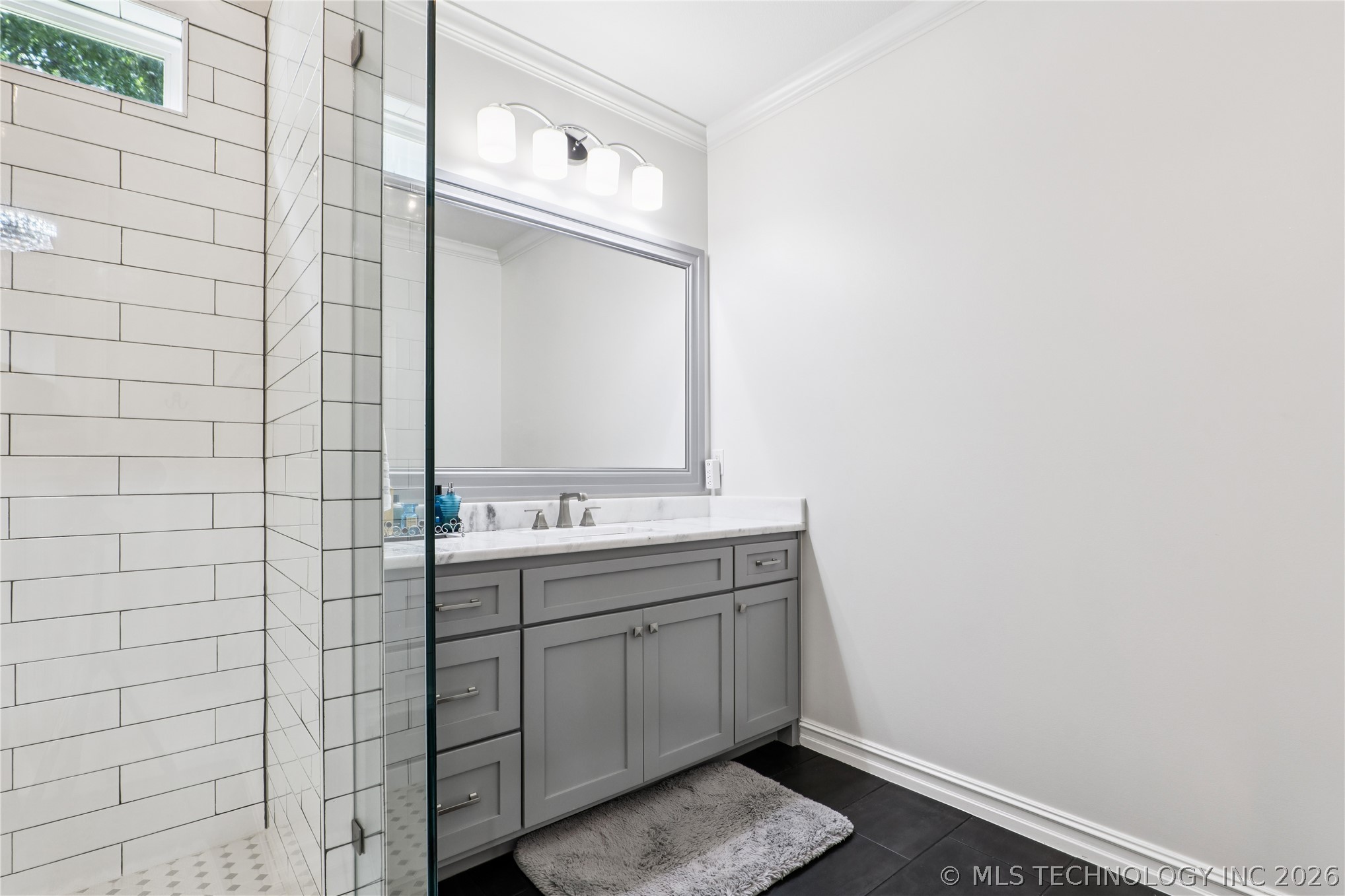 7604 S 6th Street Property Photo 20
