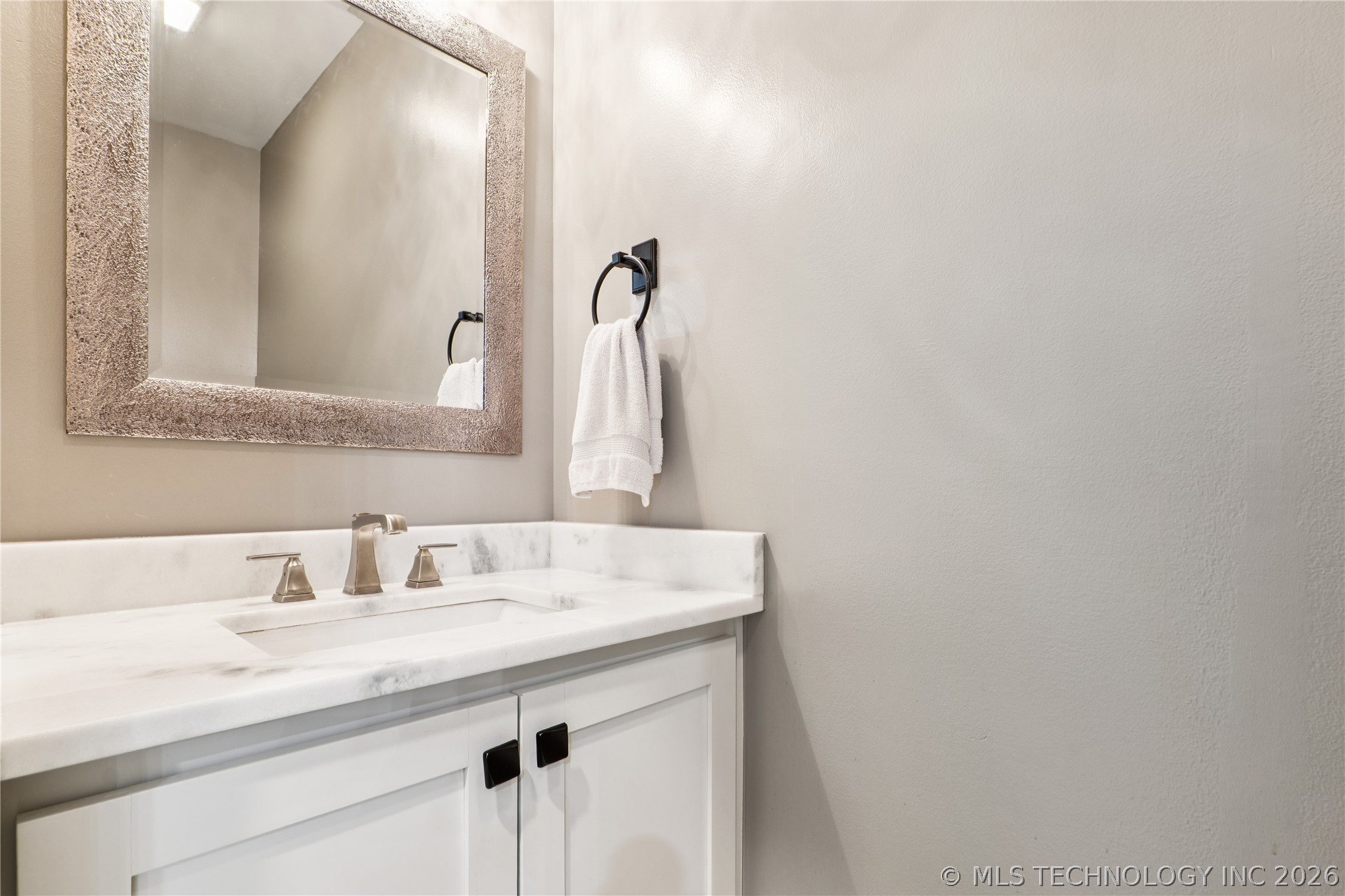 7604 S 6th Street Property Photo 34