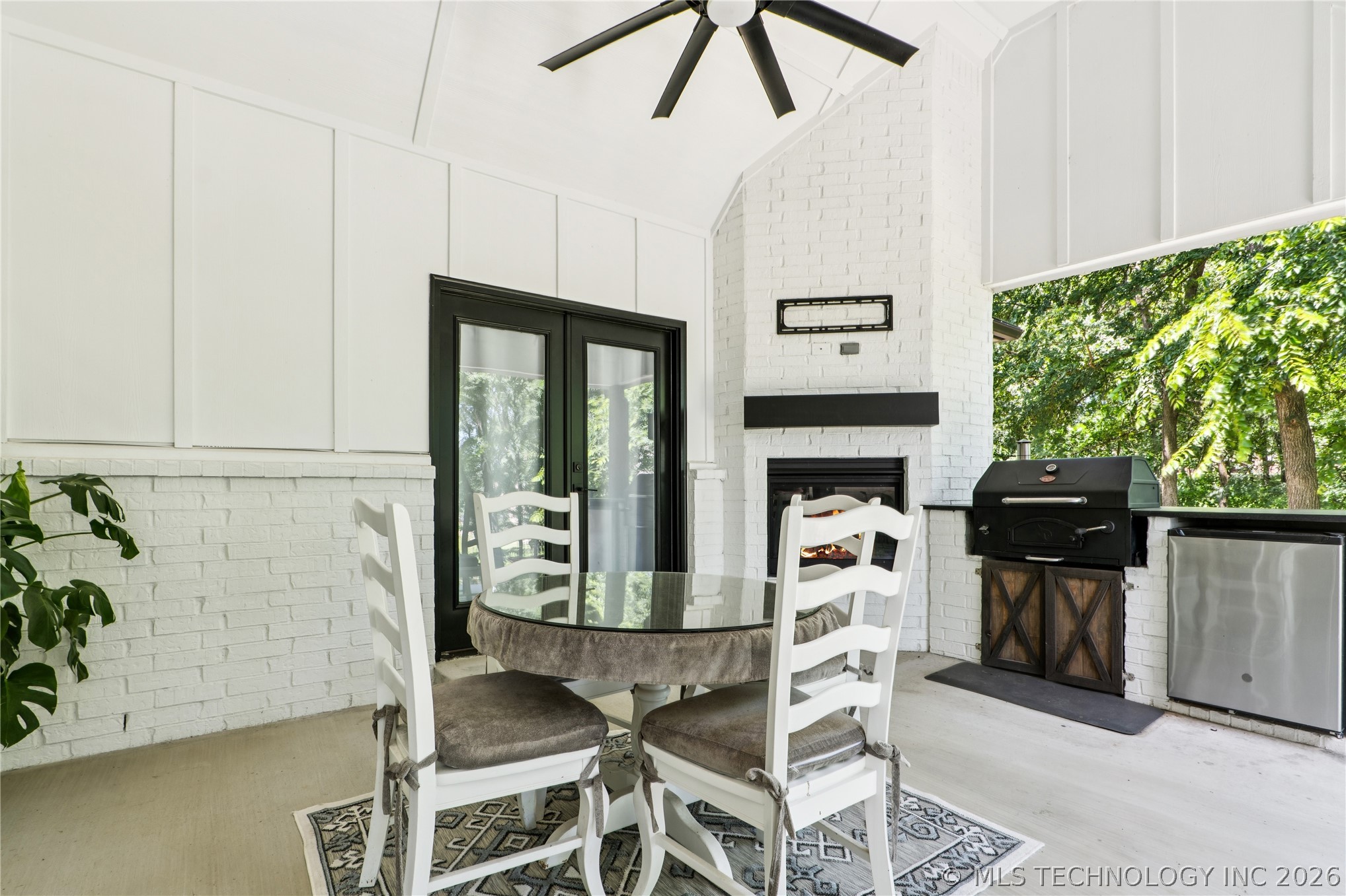 7604 S 6th Street Property Photo 55