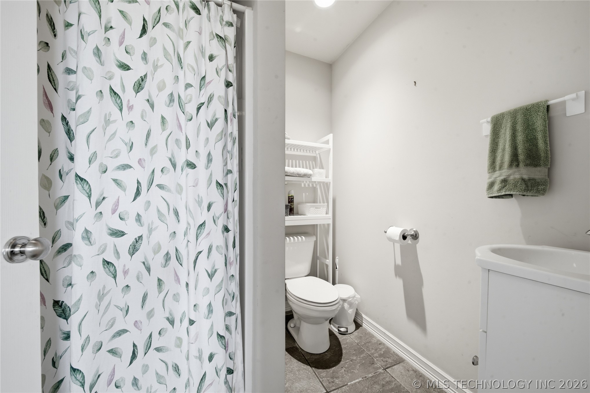 7952 N 71st East Avenue Property Photo 49