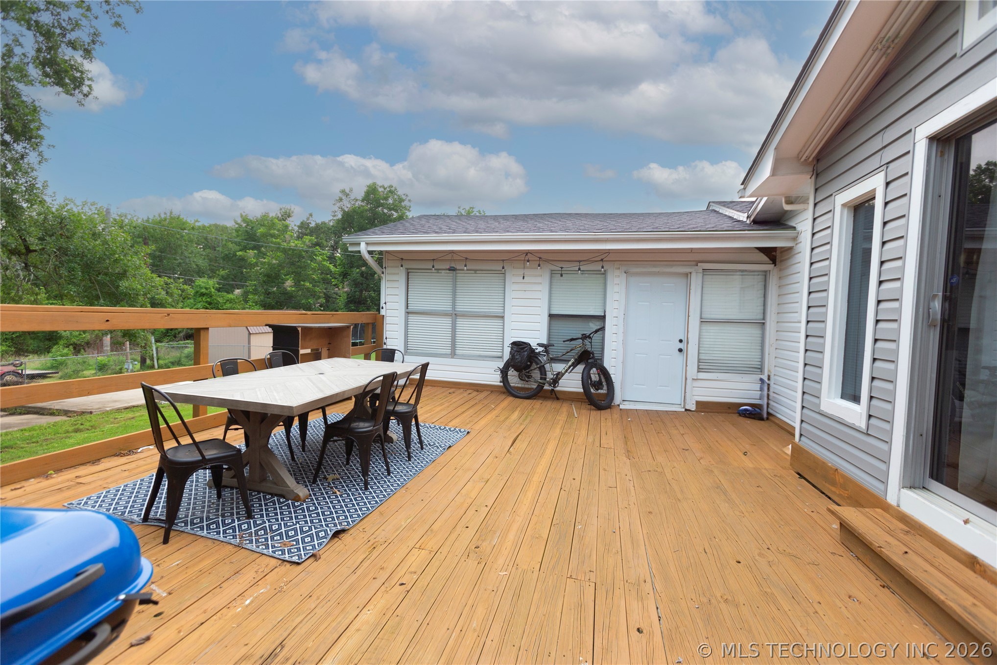 804 E Pierce Avenue Property Photo 42