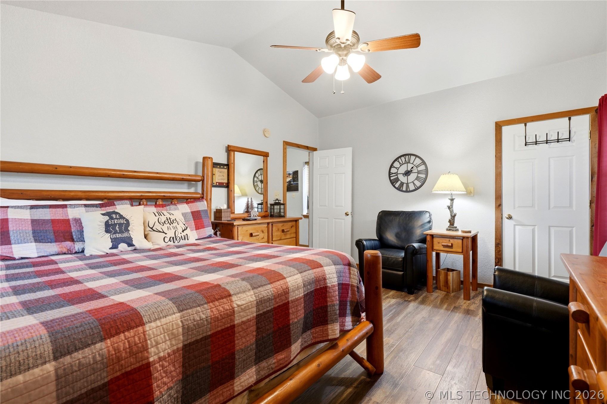 448532 E 979 Property Photo 29