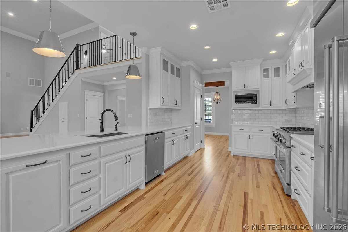 19220 Saddleback Drive Property Photo 34