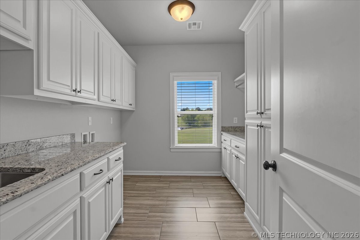 19220 Saddleback Drive Property Photo 49