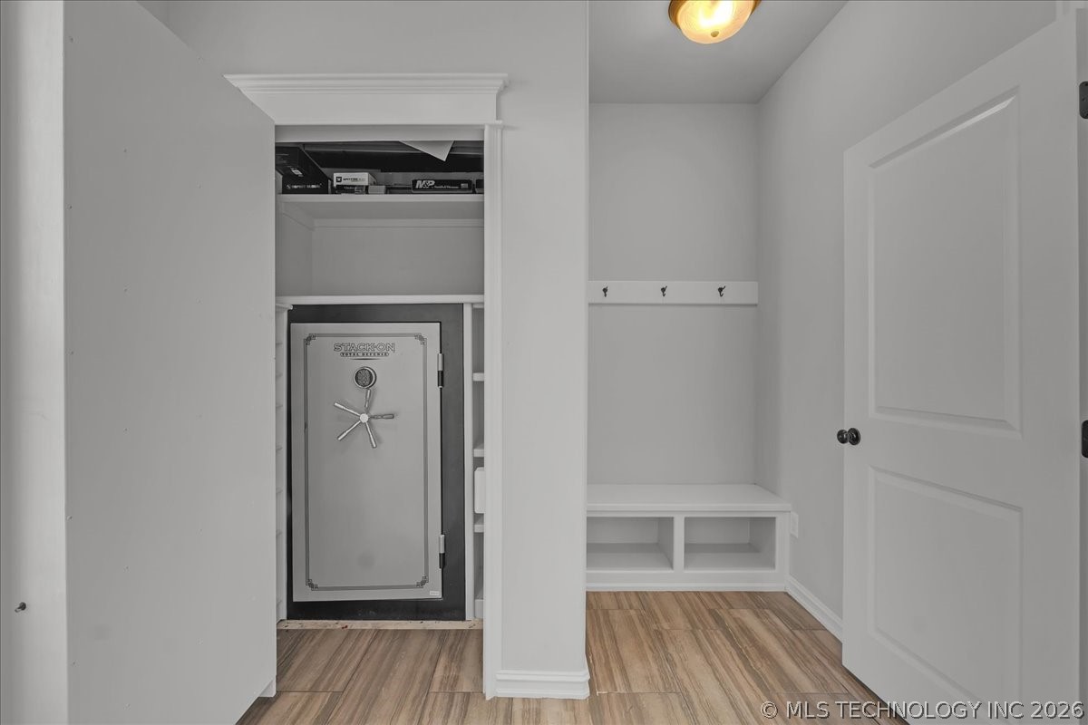 19220 Saddleback Drive Property Photo 53