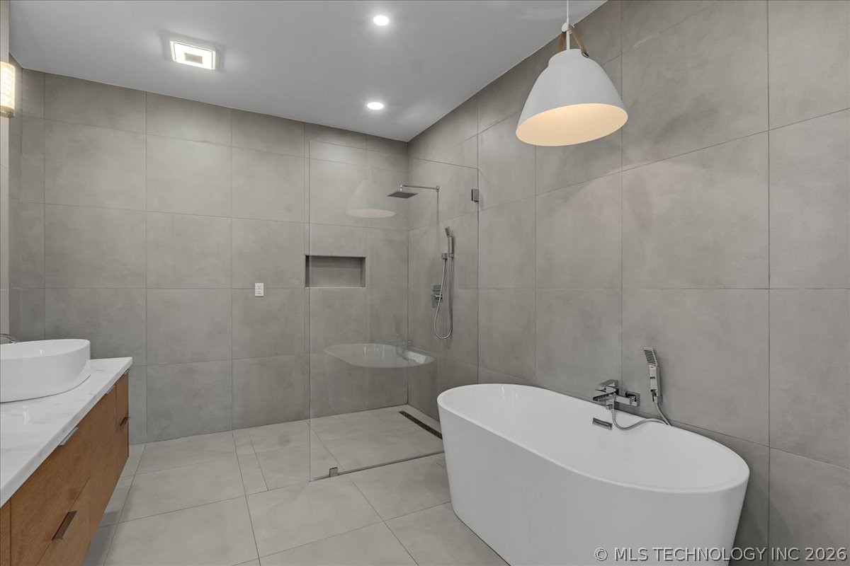 19220 Saddleback Drive Property Photo 68