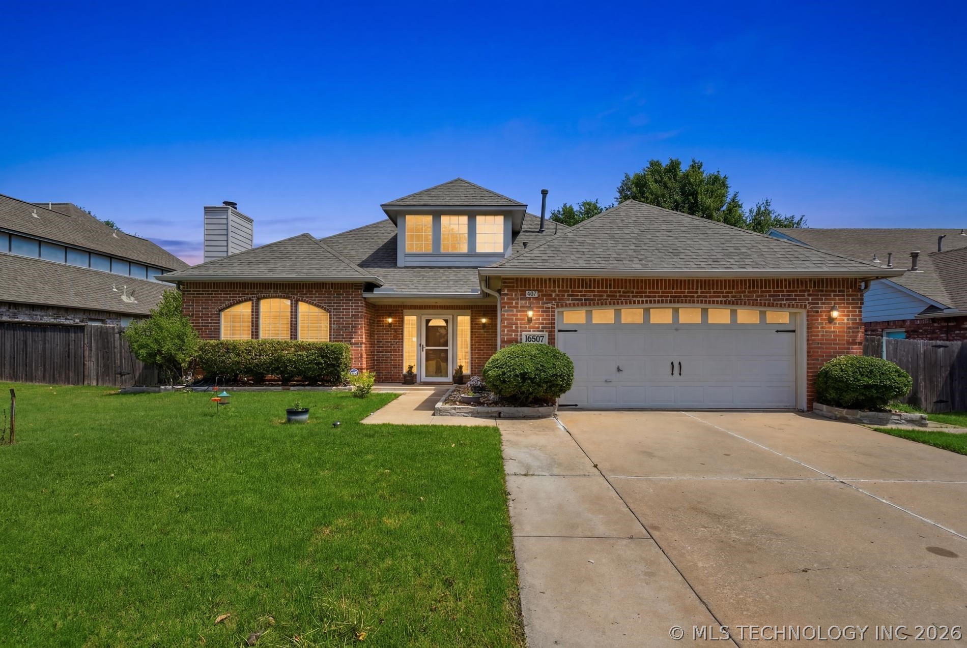 10907 E 74th Street Property Photo 2