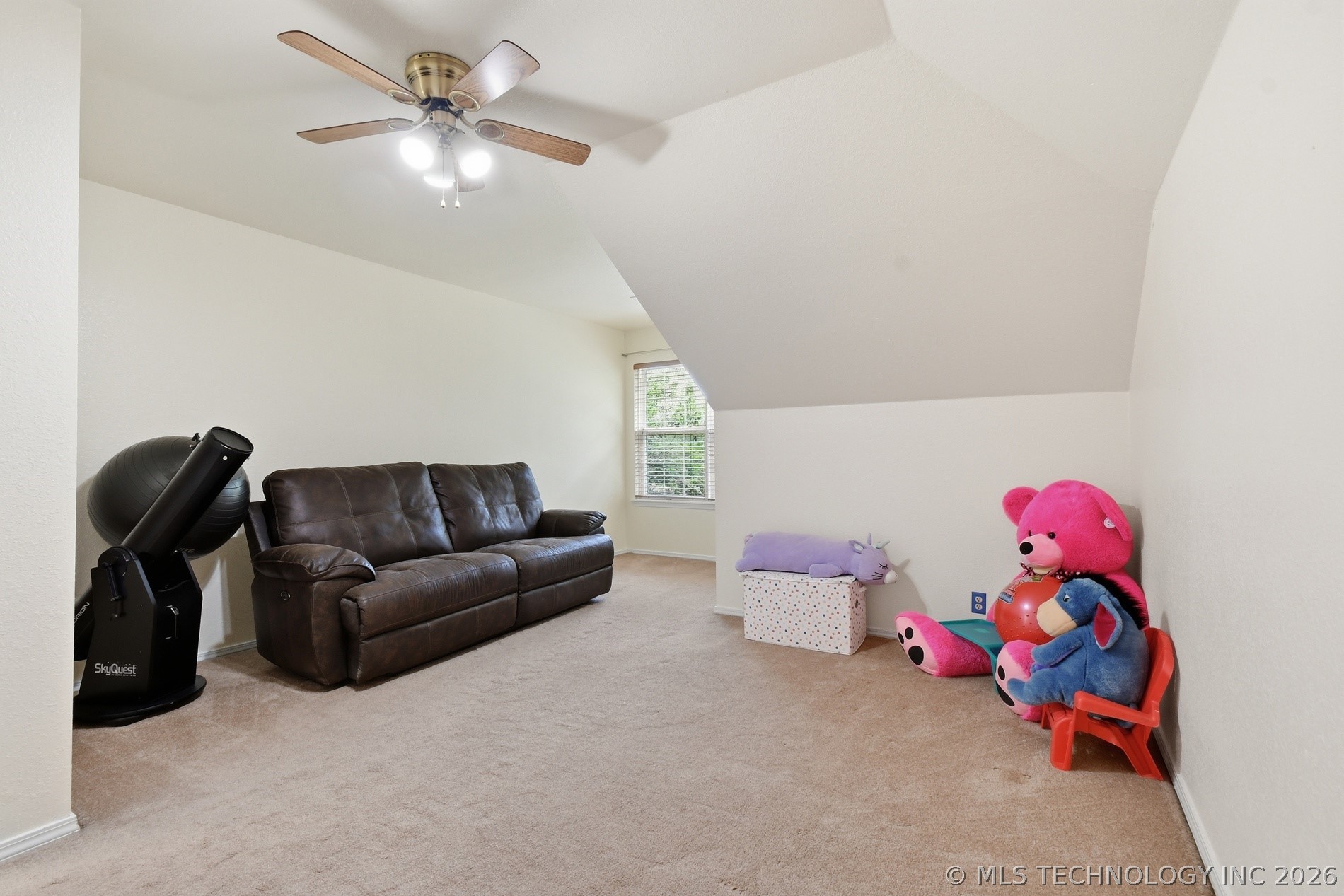 10907 E 74th Street Property Photo 19