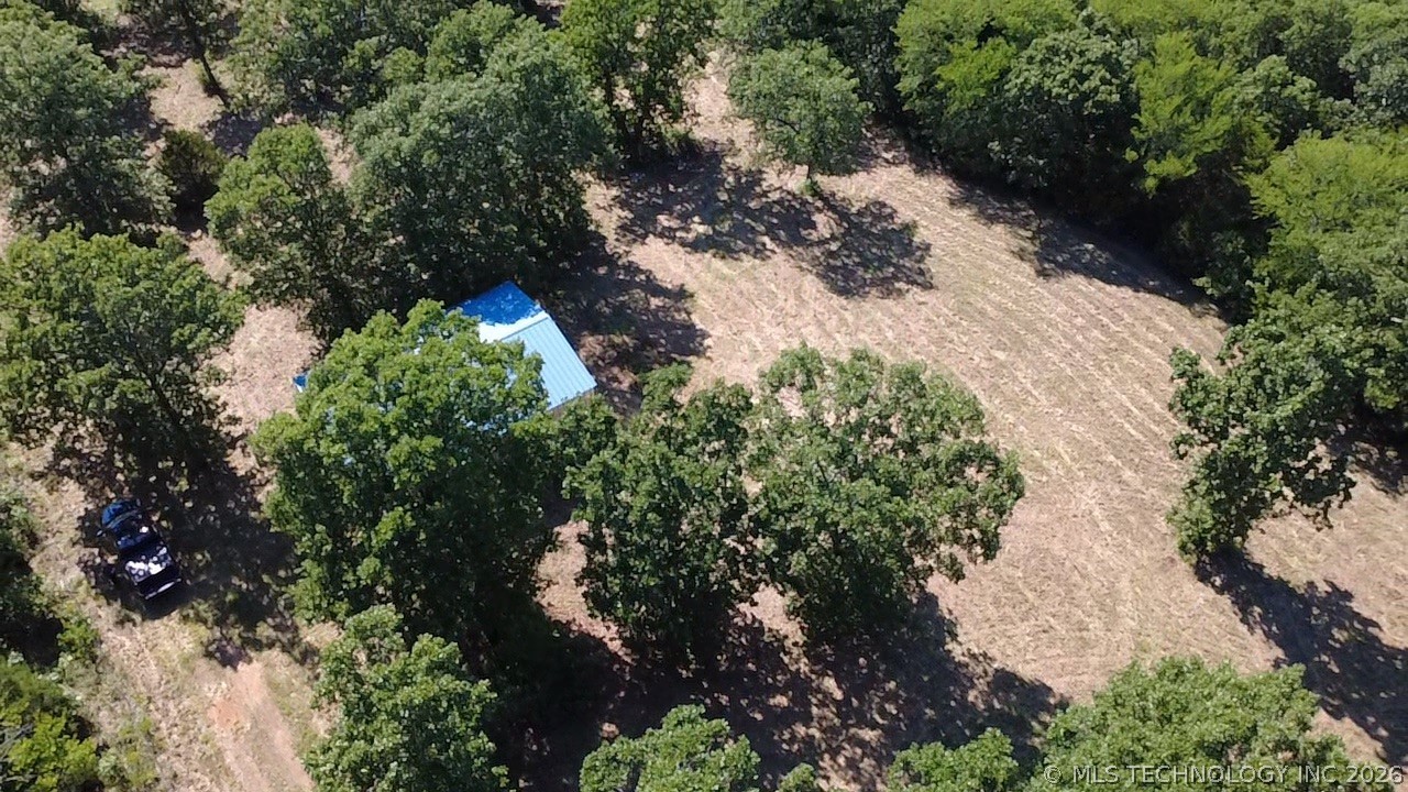 20 Lakeside Property Photo 21