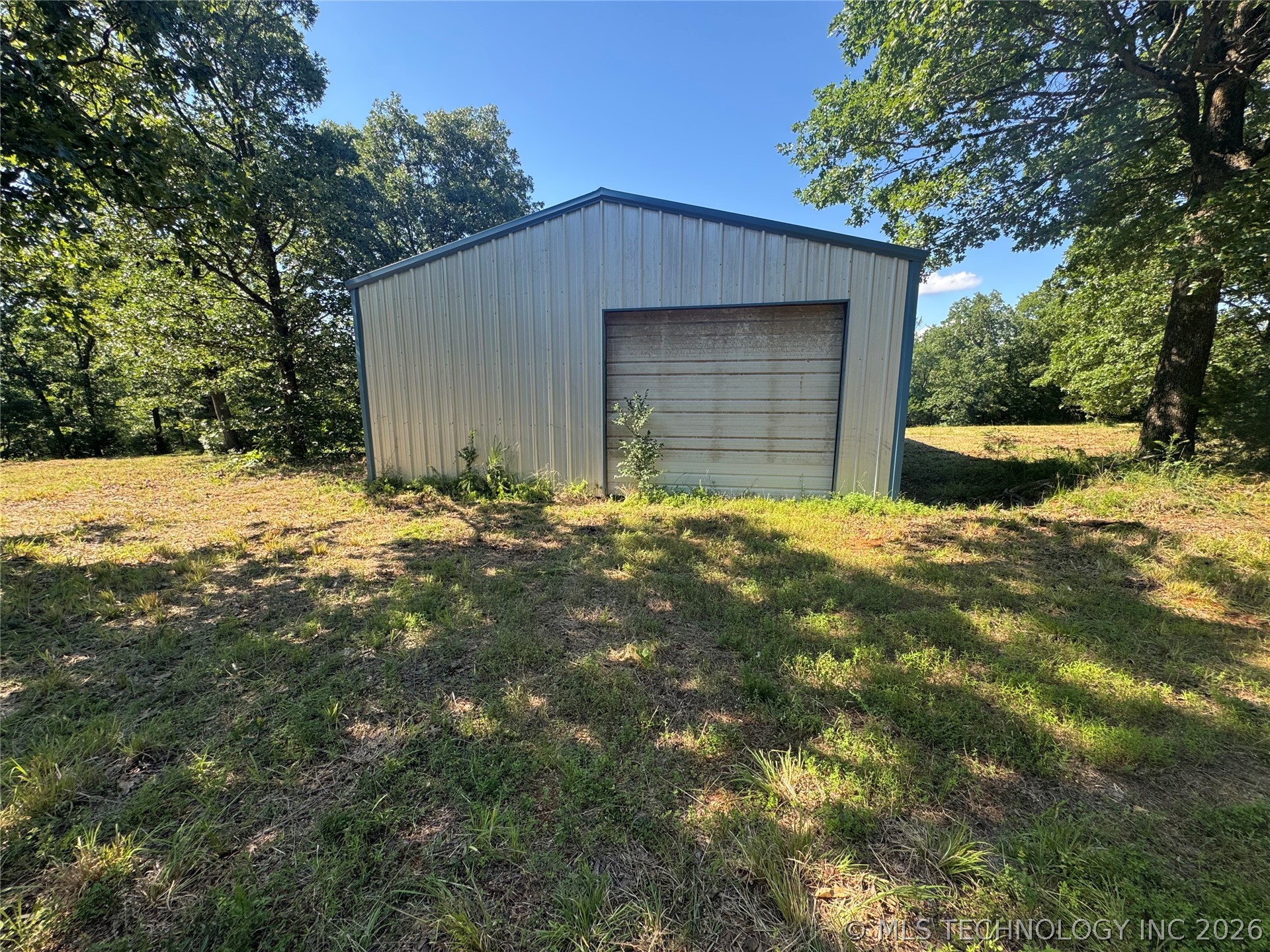 20 Lakeside Property Photo 25