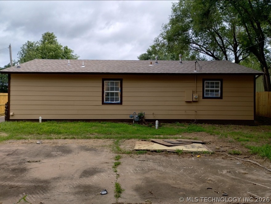 204 E 58th Street N Property Photo 2