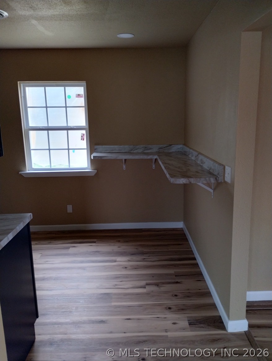 204 E 58th Street N Property Photo 10