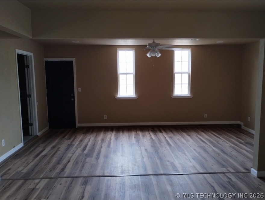 204 E 58th Street N Property Photo 11
