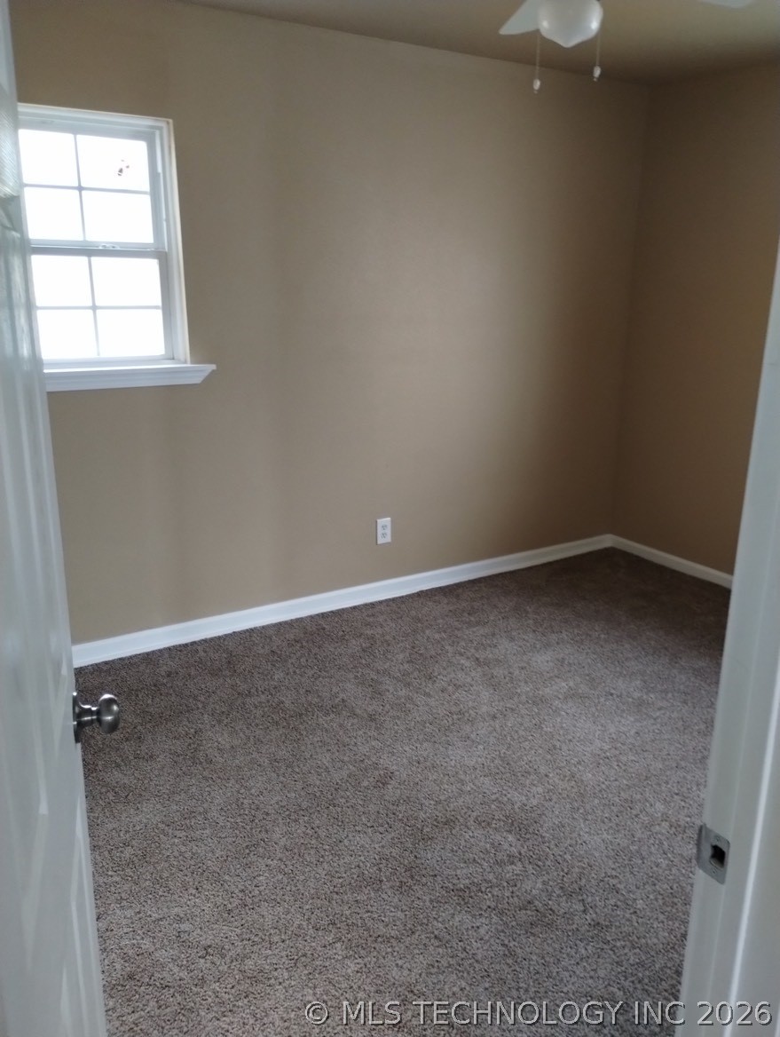 204 E 58th Street N Property Photo 21